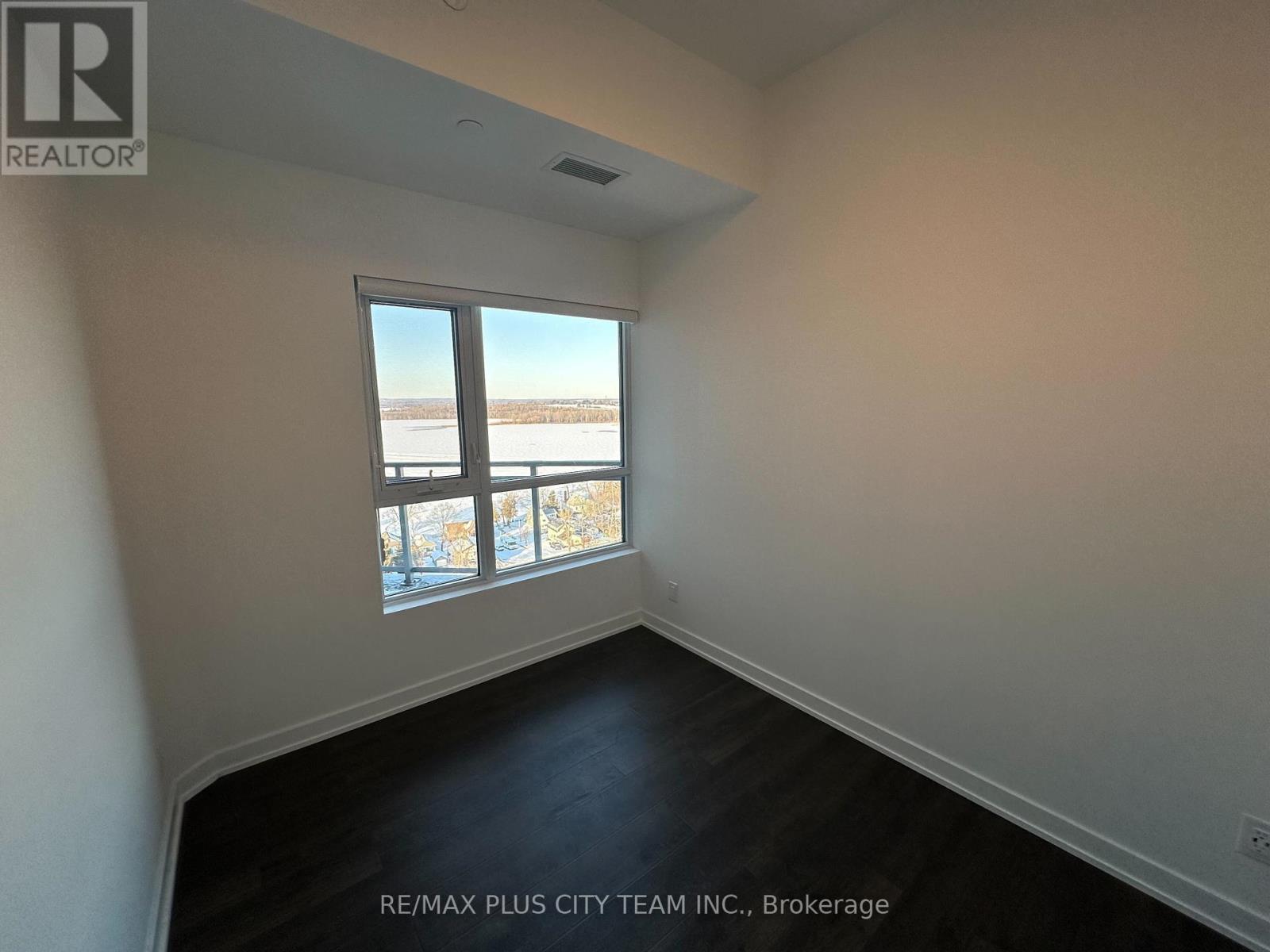 1108 - 56 Lakeside Terrace, Barrie, Ontario  L4M 7B9 - Photo 12 - S12069230