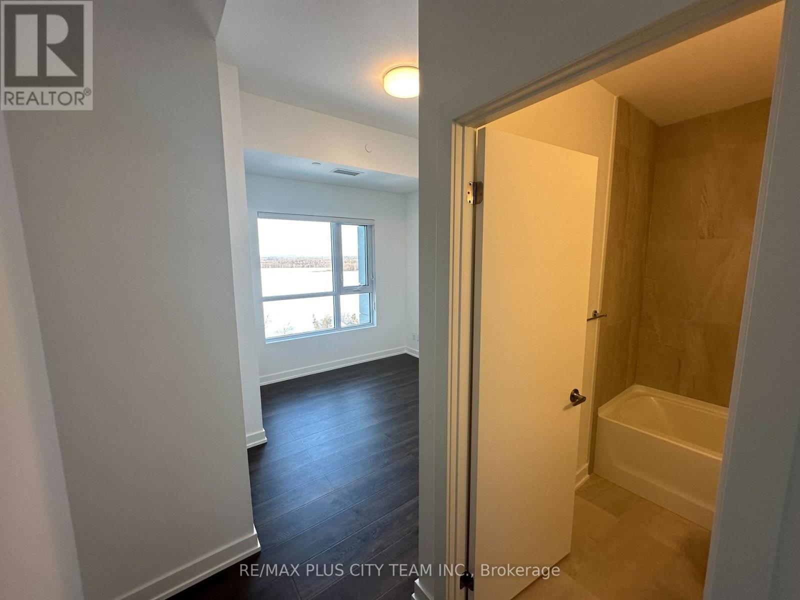 1108 - 56 Lakeside Terrace, Barrie, Ontario  L4M 7B9 - Photo 21 - S12069230
