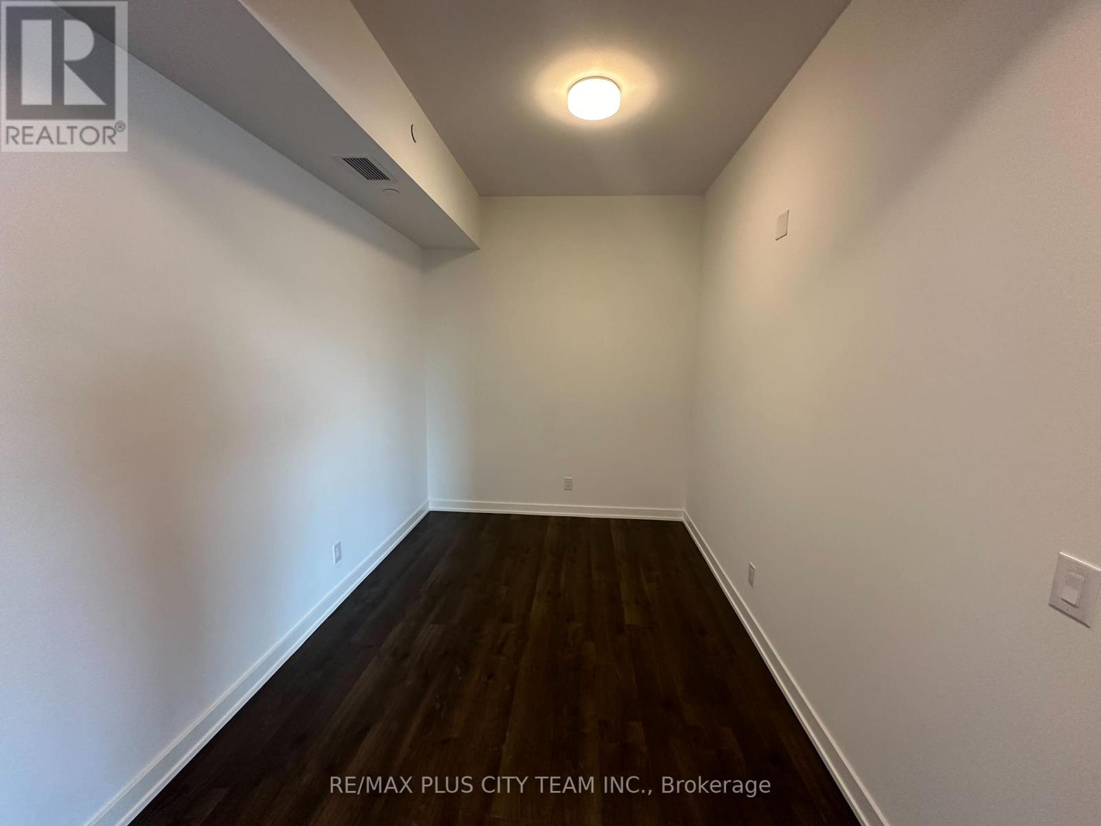 1108 - 56 Lakeside Terrace, Barrie, Ontario  L4M 7B9 - Photo 6 - S12069230