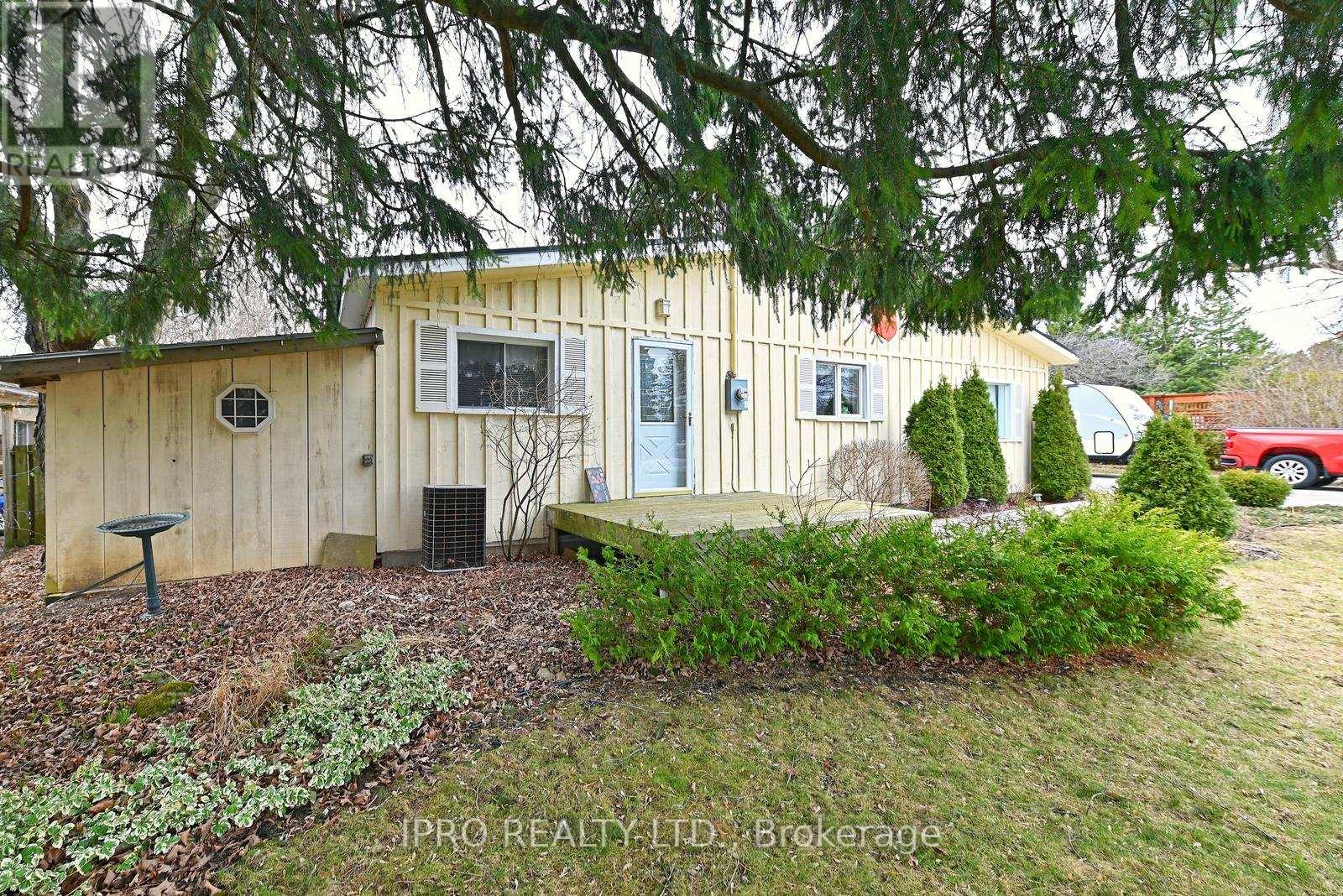 Property at 13296 TRAFALGAR ROAD image 2