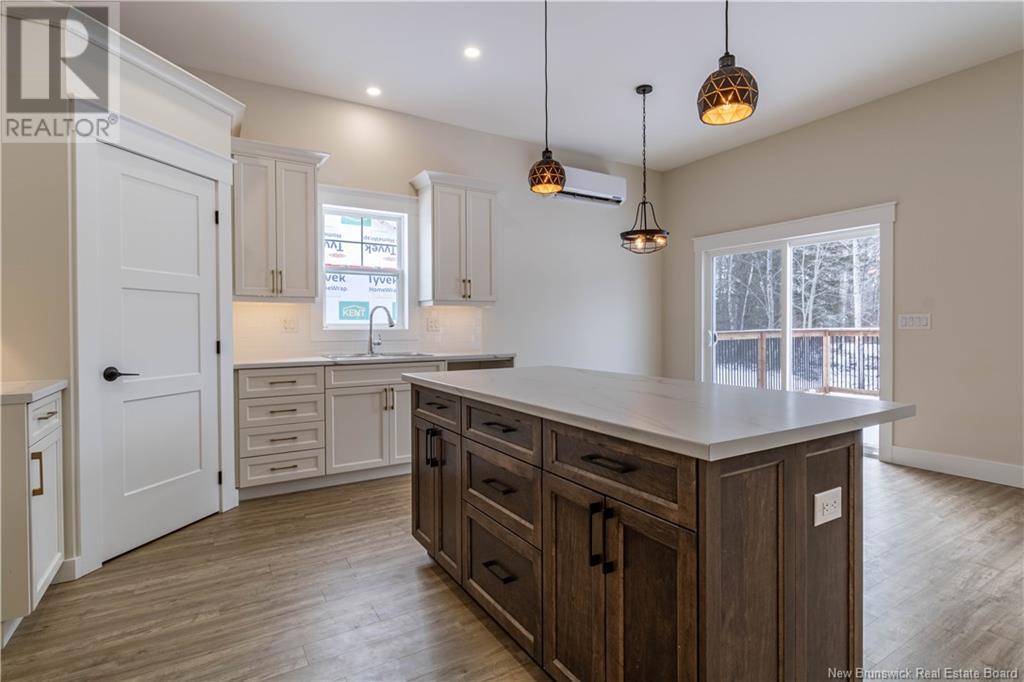 Property at 11 Hood Street image 4