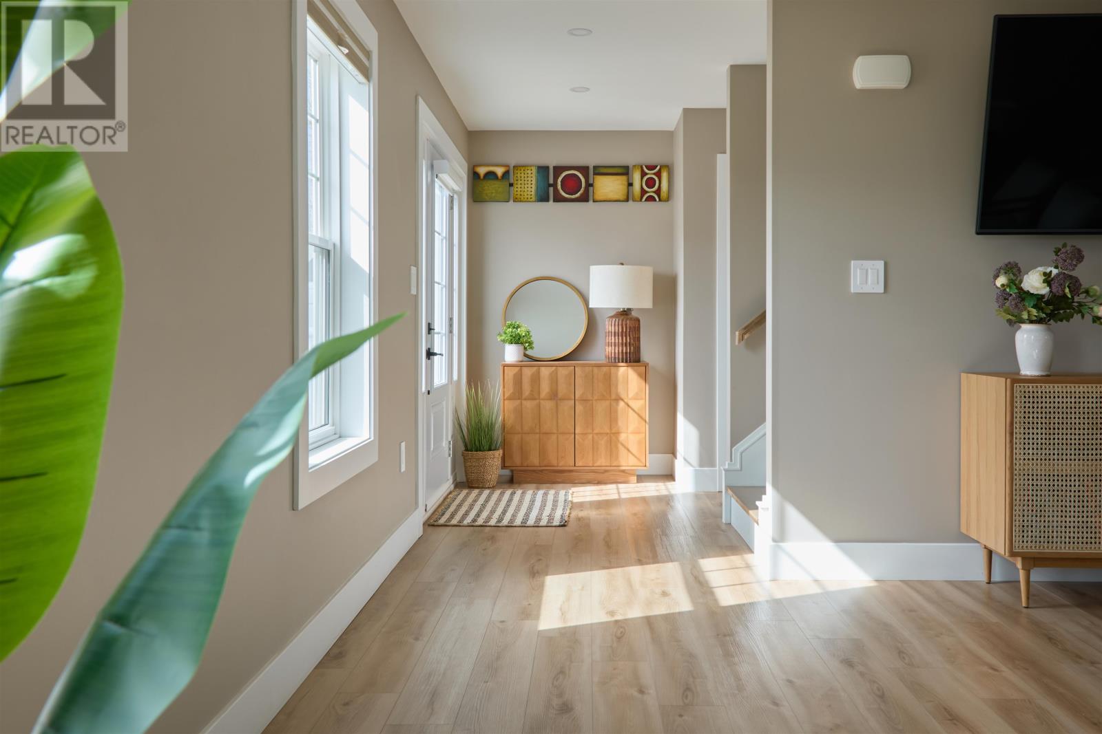Property at 31 Maxfield Avenue image 2
