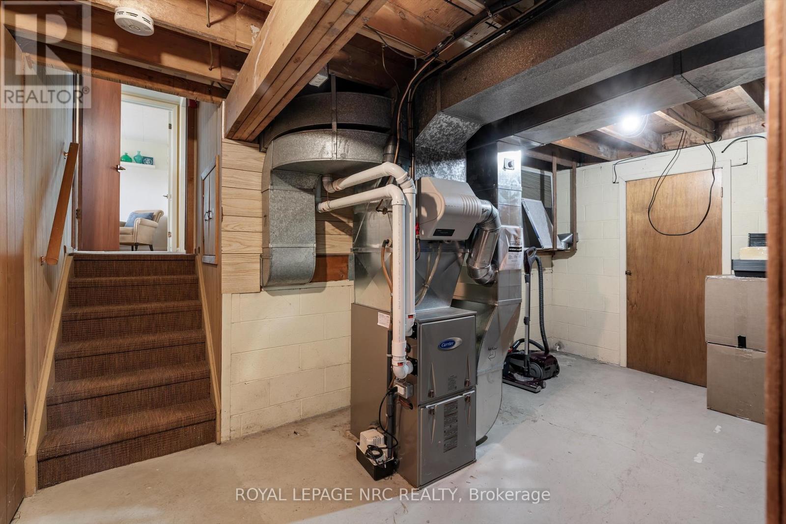 2207 Seventh Street, St. Catharines, Ontario  L2R 6P7 - Photo 28 - X12069283