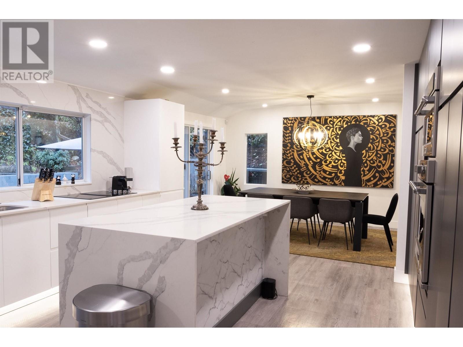 335 Southborough Drive, West Vancouver, British Columbia  V7S 1L9 - Photo 10 - R2987525