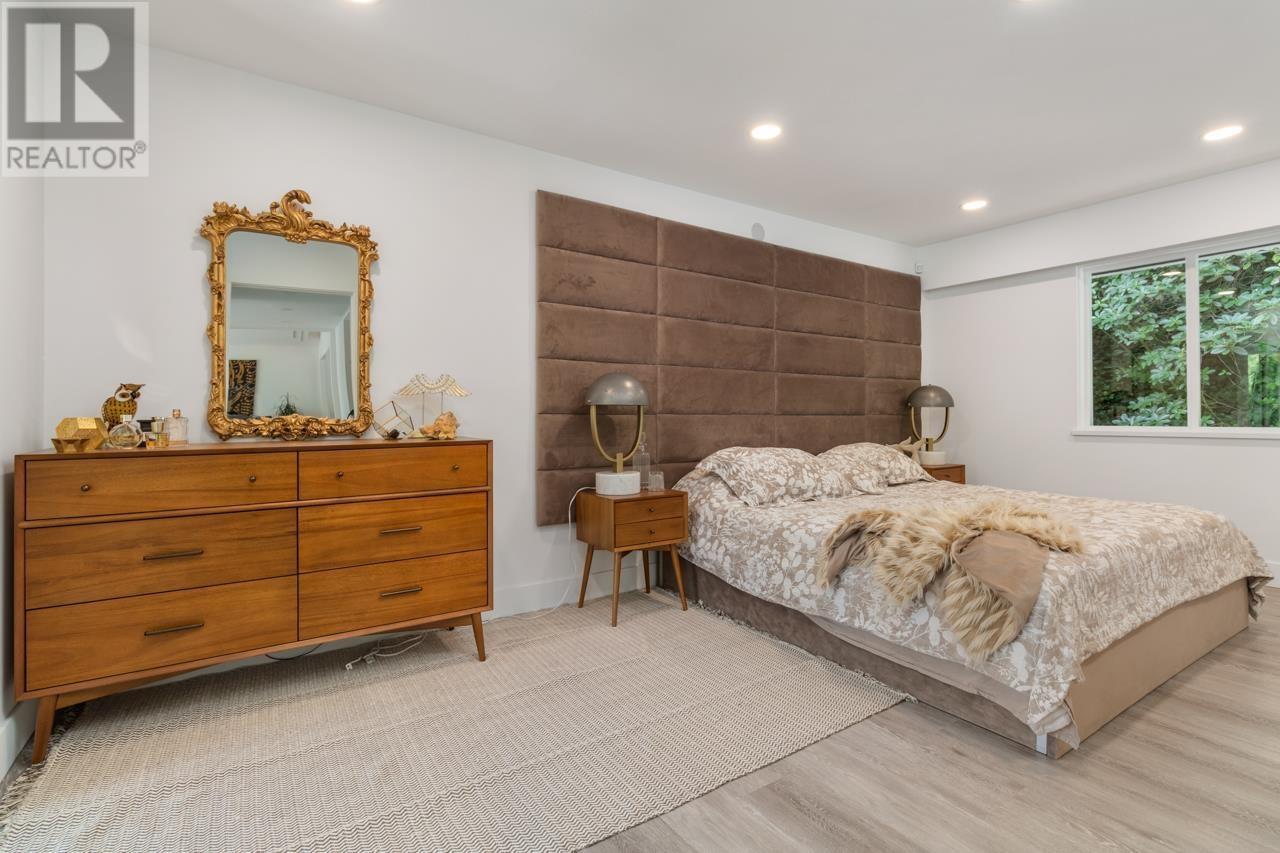 335 Southborough Drive, West Vancouver, British Columbia  V7S 1L9 - Photo 11 - R2987525
