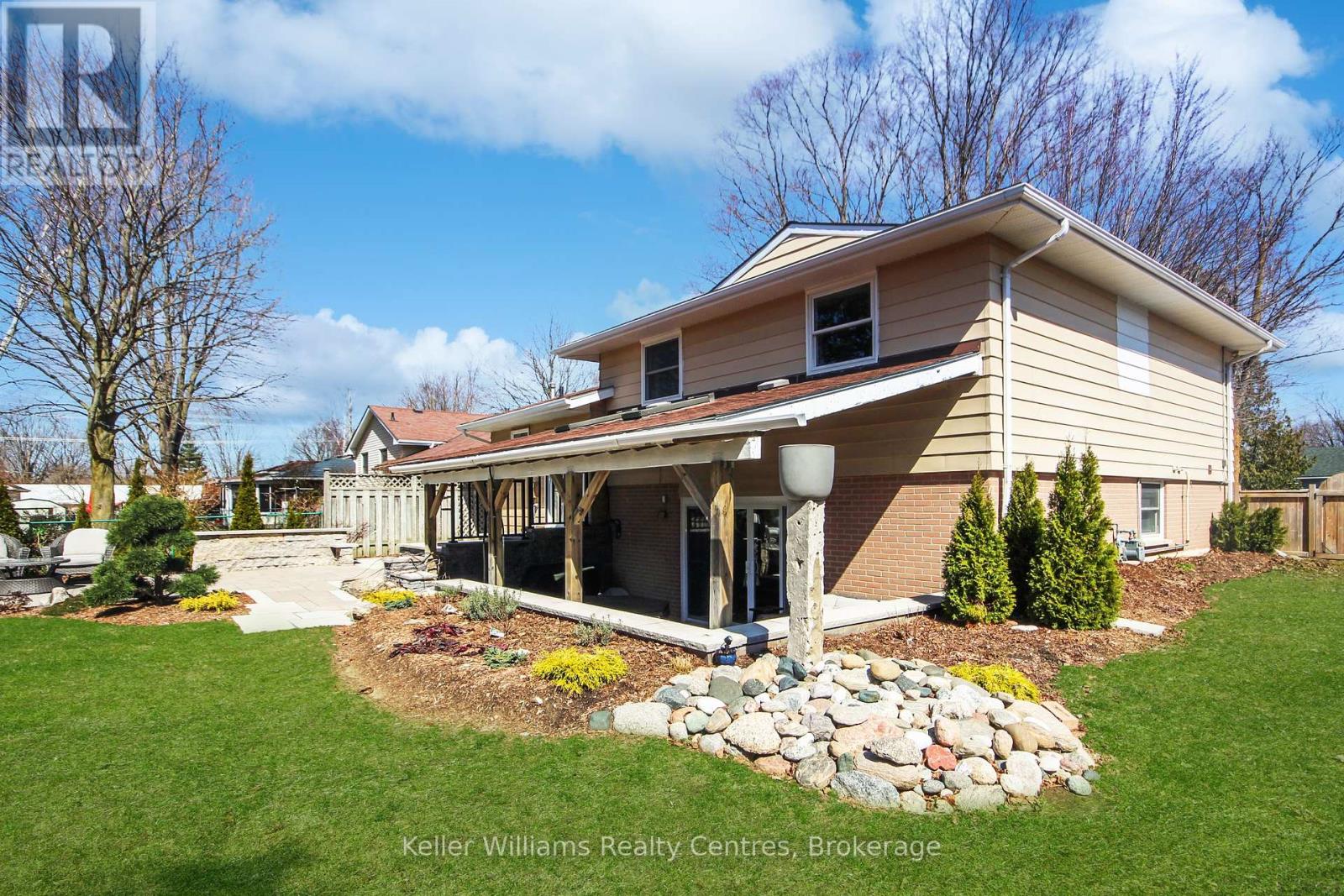 438 Johnston Avenue, Saugeen Shores, Ontario  N0H 2C1 - Photo 31 - X12069262