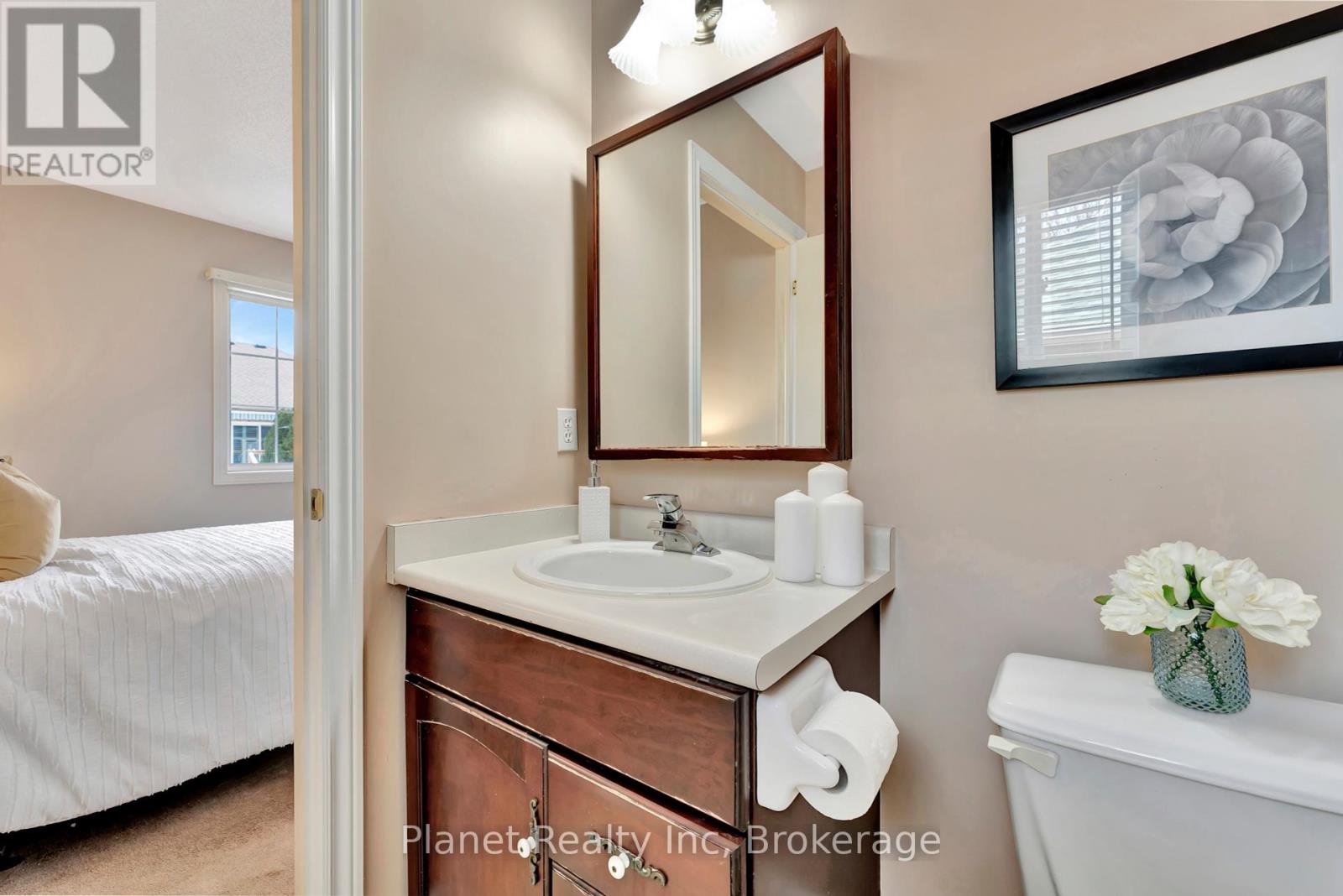 51 Cherry Blossom Circle, Guelph, Ontario  N1G 4X7 - Photo 21 - X12069292