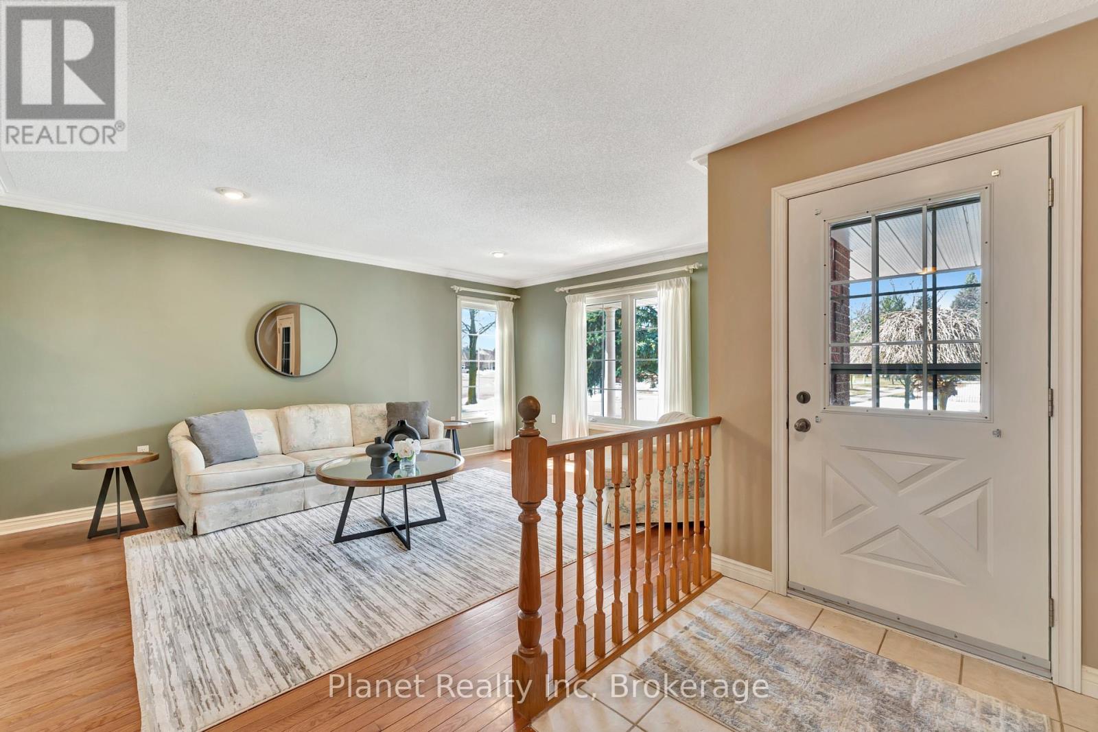 Property at 51 CHERRY BLOSSOM CIRCLE image 4