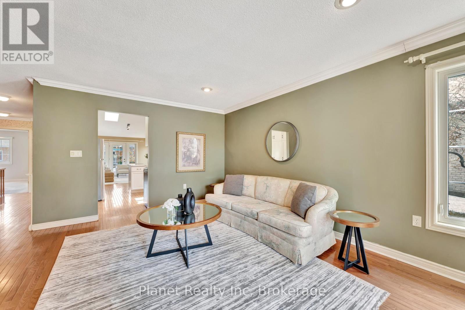 51 Cherry Blossom Circle, Guelph, Ontario  N1G 4X7 - Photo 6 - X12069292