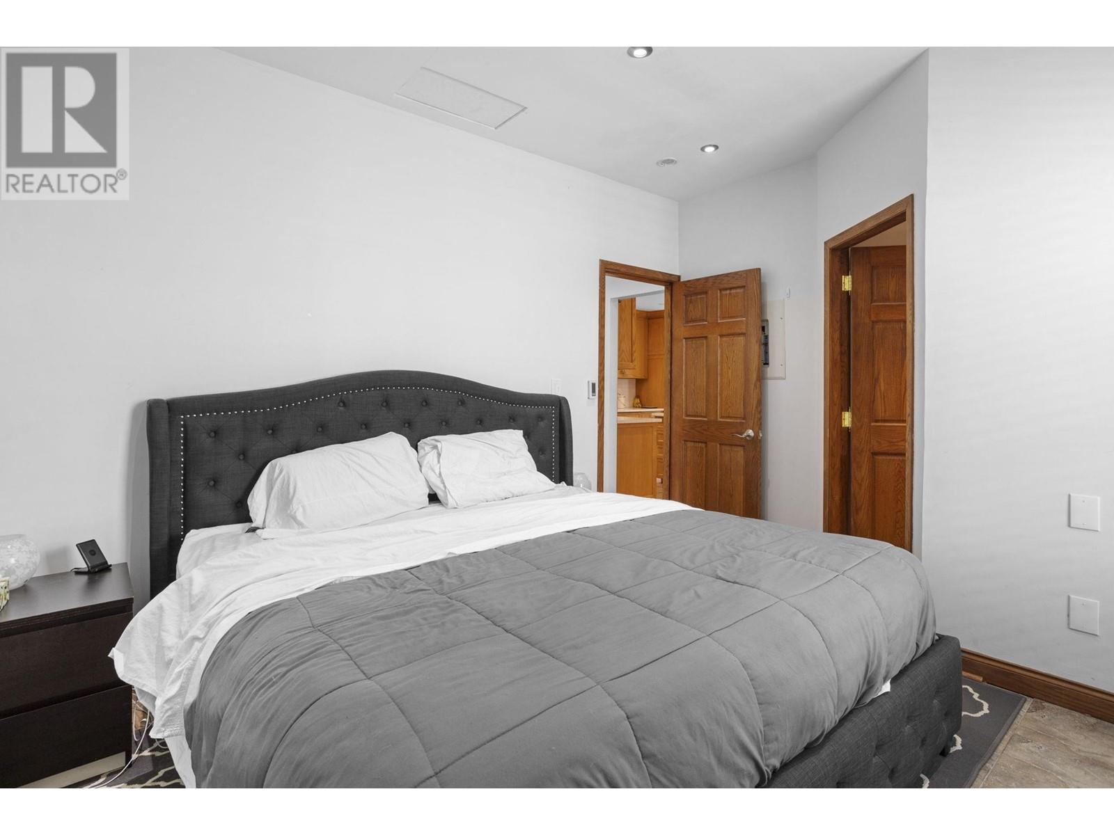 824 Scott Street, New Westminster, British Columbia  V3L 4T8 - Photo 18 - R2987508