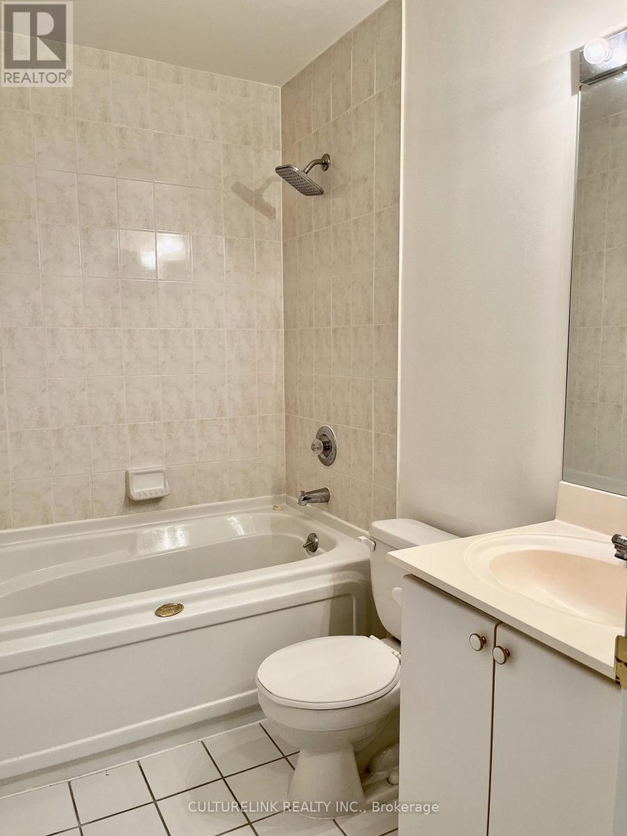 1502 - 28 Sommerset Way, Toronto, Ontario  M2N 6W7 - Photo 16 - C12069252