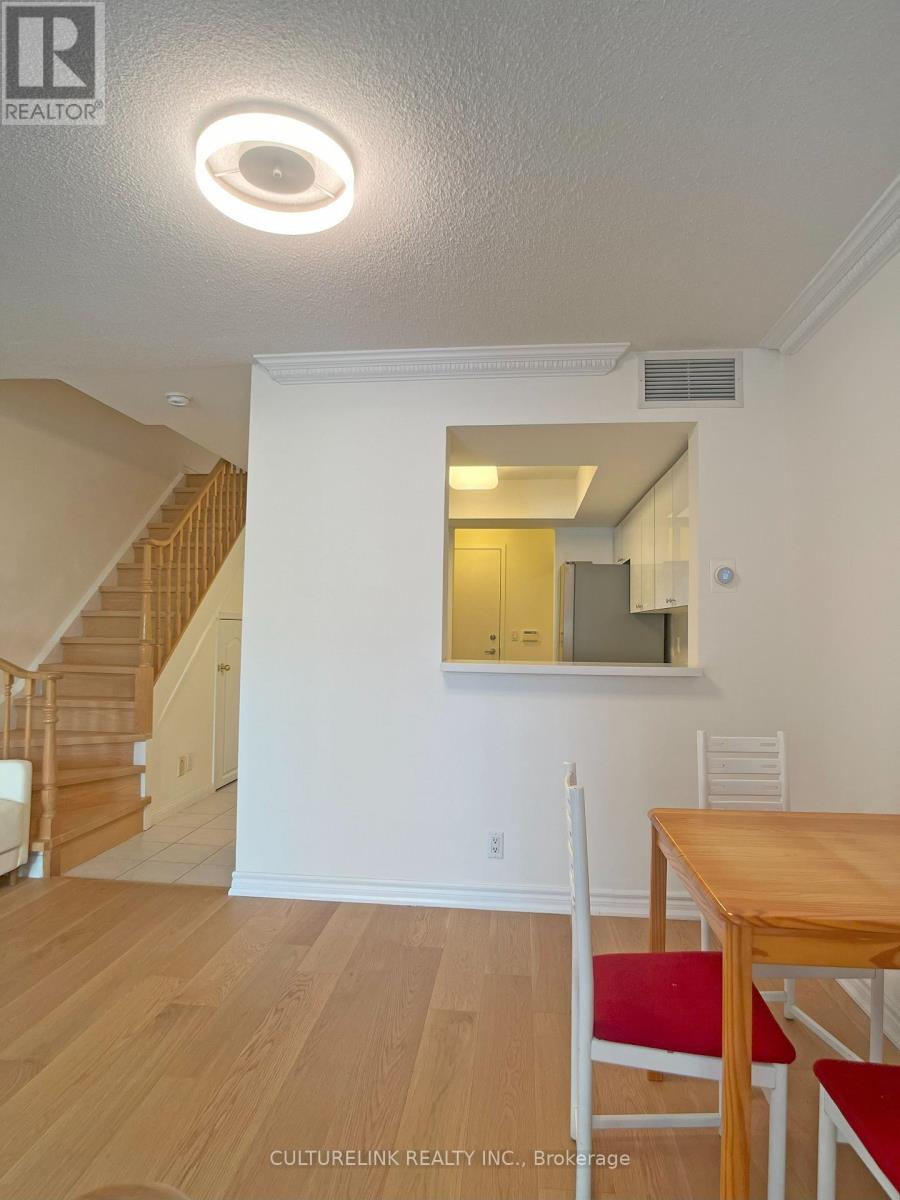 Property at 1502 - 28 SOMMERSET WAY image 4
