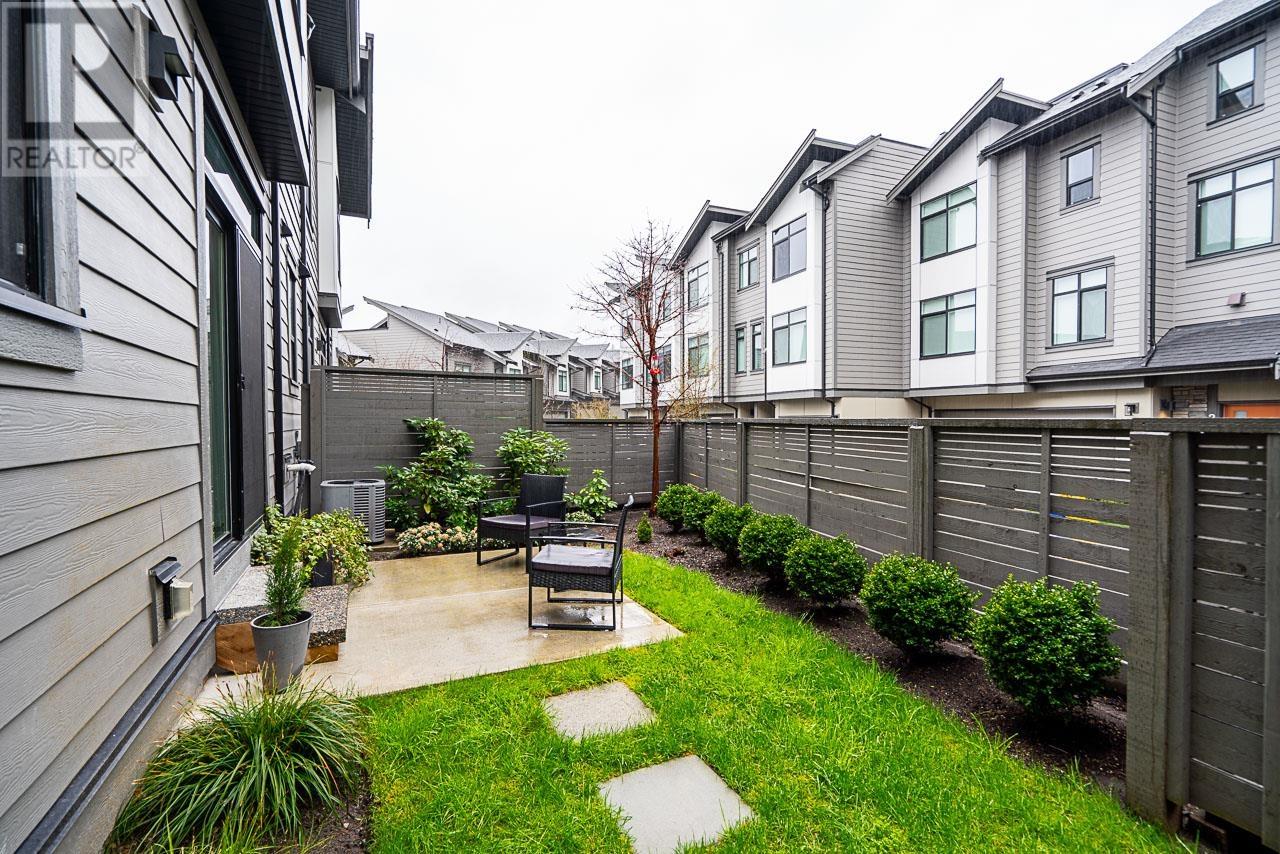 16 3535 Princeton Avenue, Coquitlam, British Columbia  V3E 0P1 - Photo 27 - R2984667