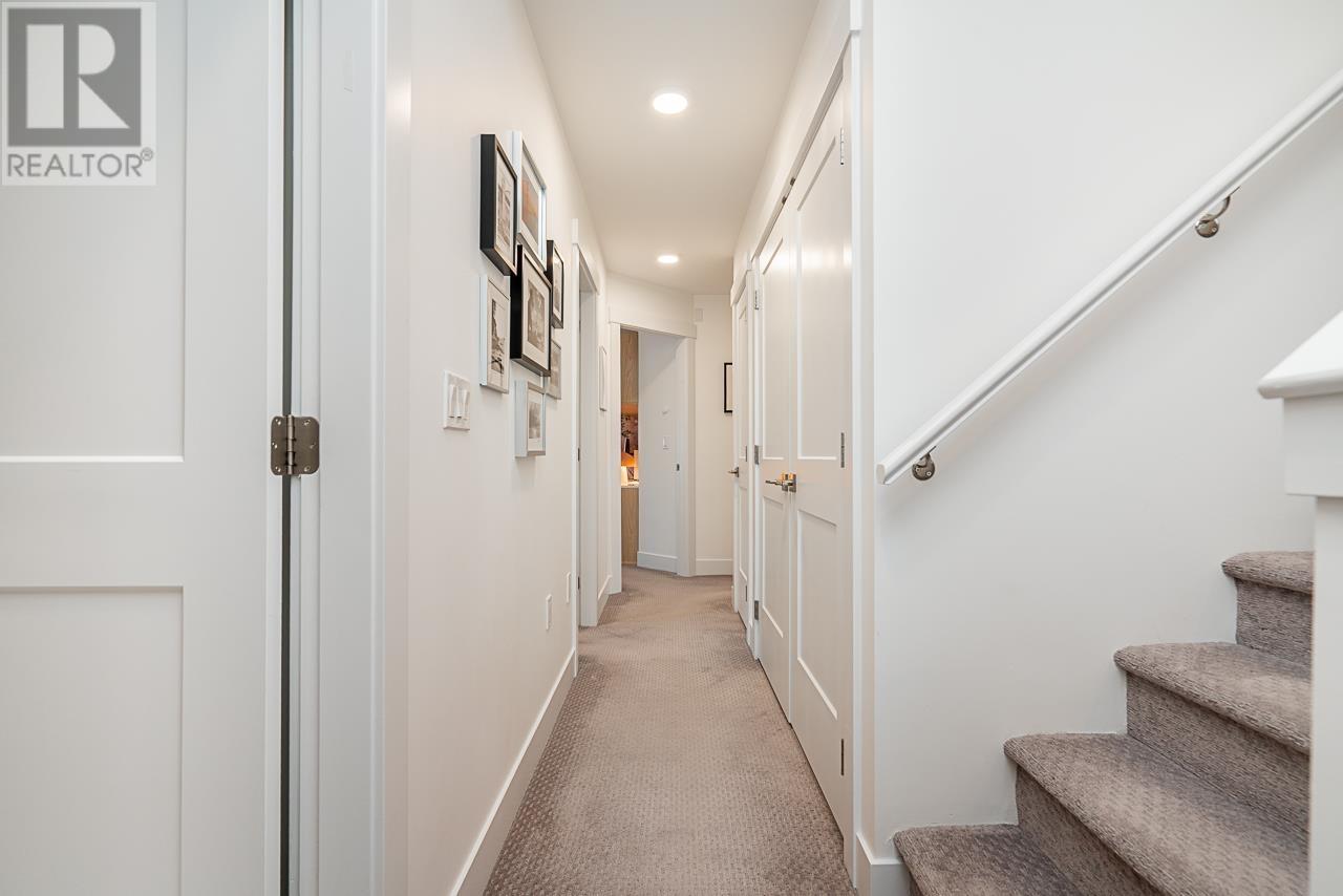 16 3535 Princeton Avenue, Coquitlam, British Columbia  V3E 0P1 - Photo 26 - R2984667