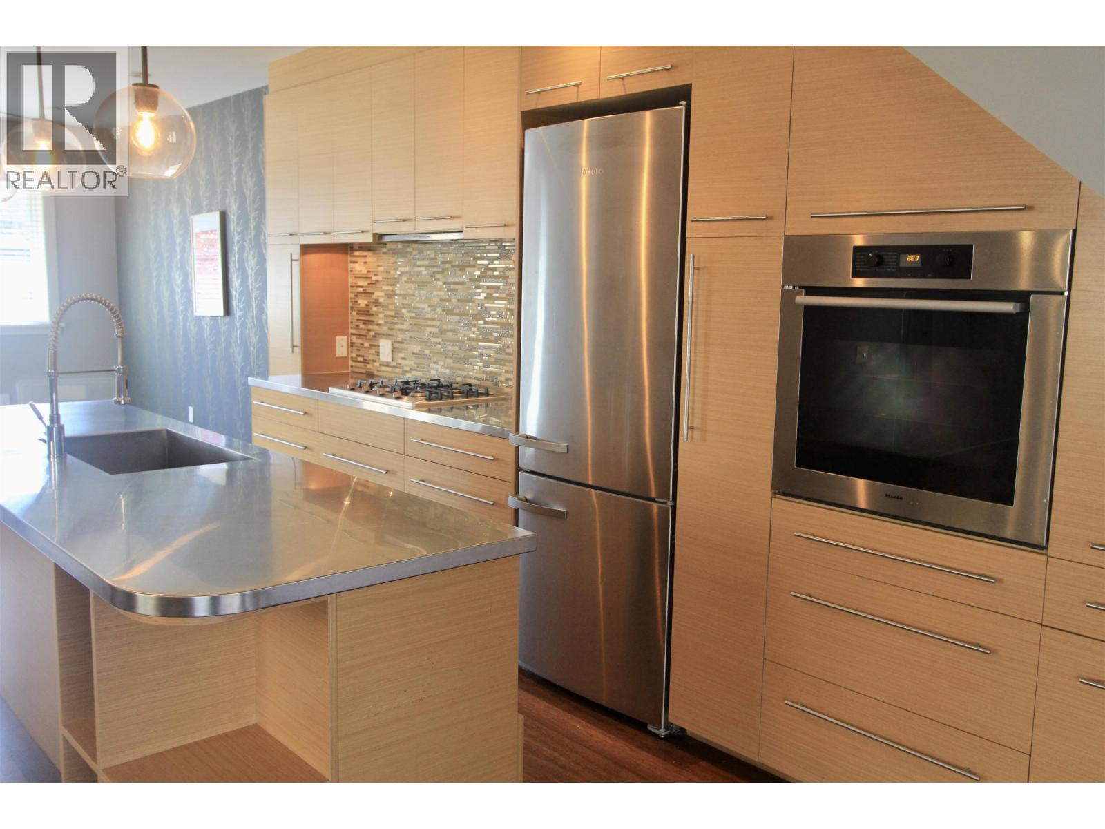 1842 W 12th Avenue, Vancouver, British Columbia  V6J 2E8 - Photo 6 - R2987505