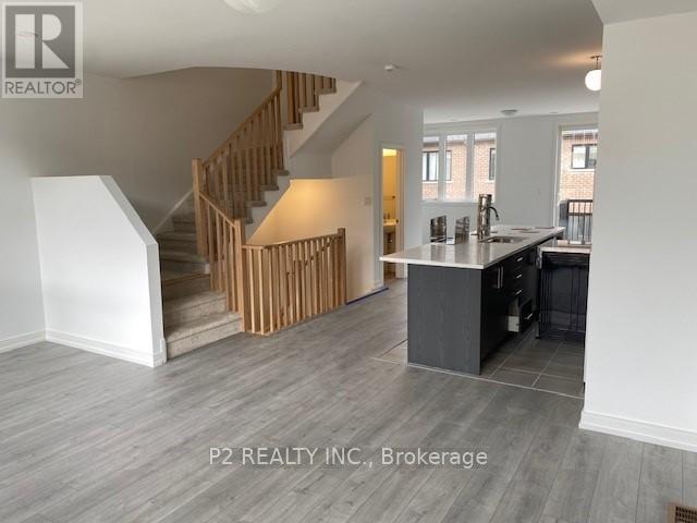 43 Red Maple Lane, Barrie, Ontario  L9J 0N8 - Photo 3 - S12069268