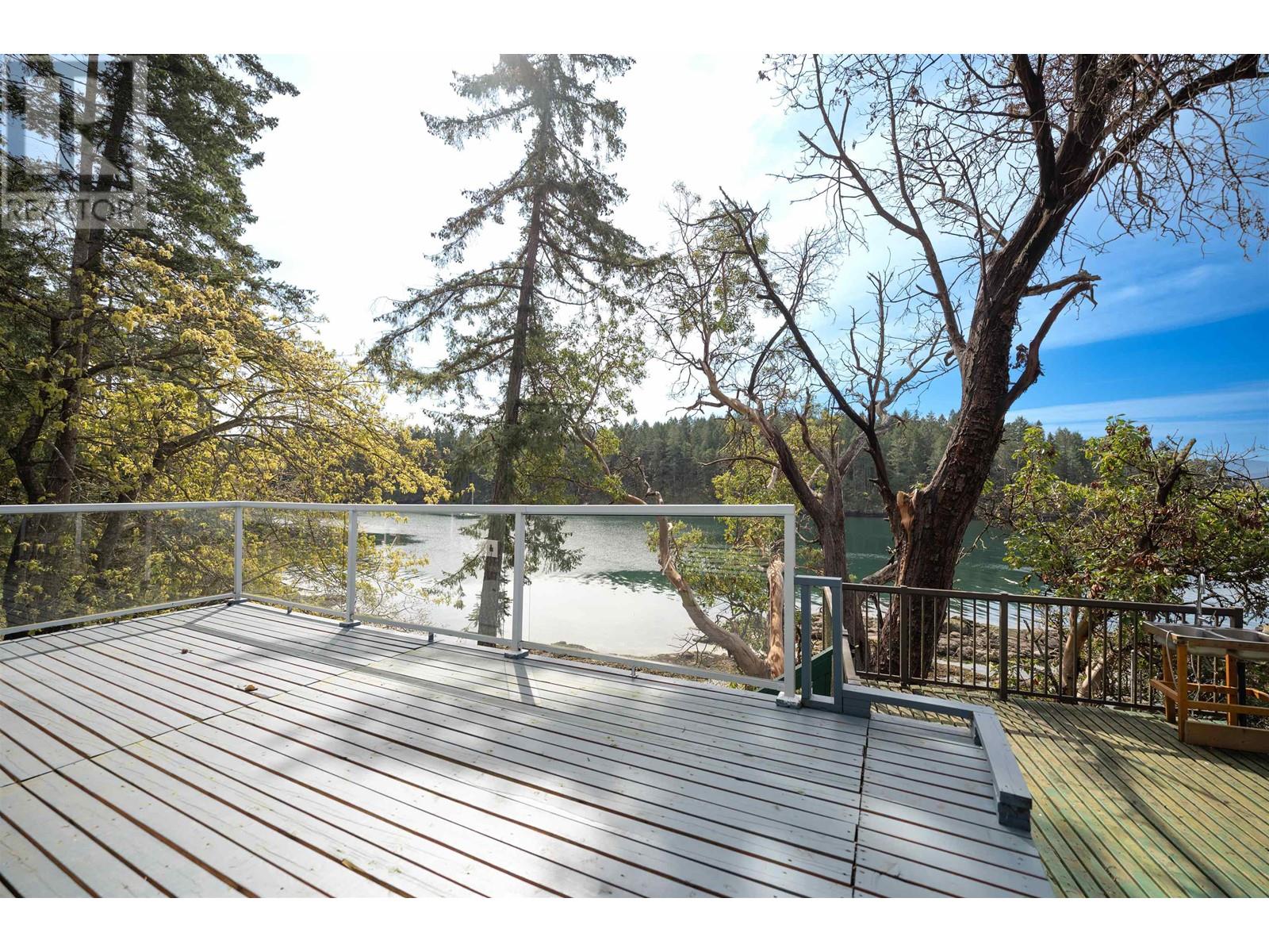 Property at 246 LEIGHTON LANE image 5