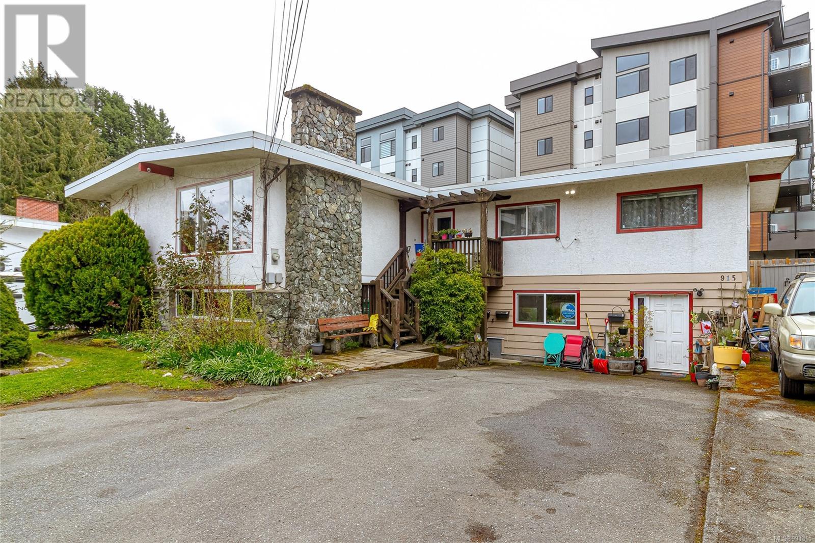 Property at 915 Rex Rd image 2