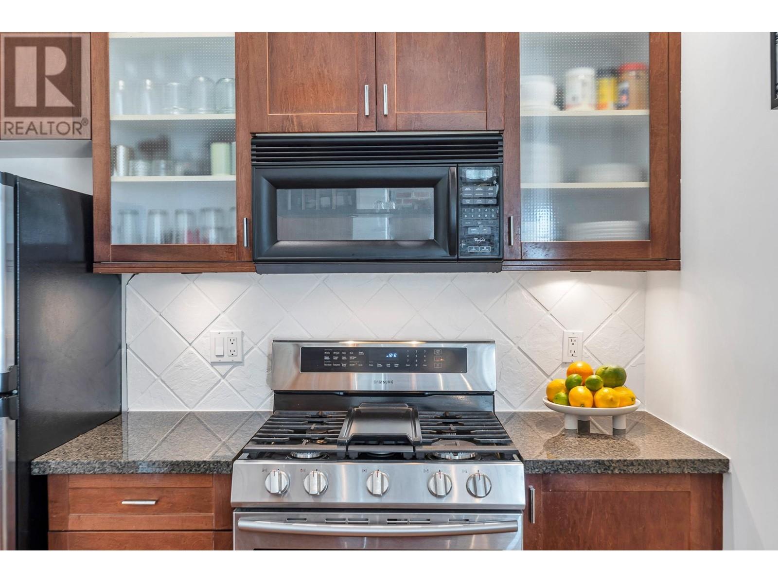 306 2515 Ontario Street, Vancouver, British Columbia  V5T 4V4 - Photo 5 - R2986304