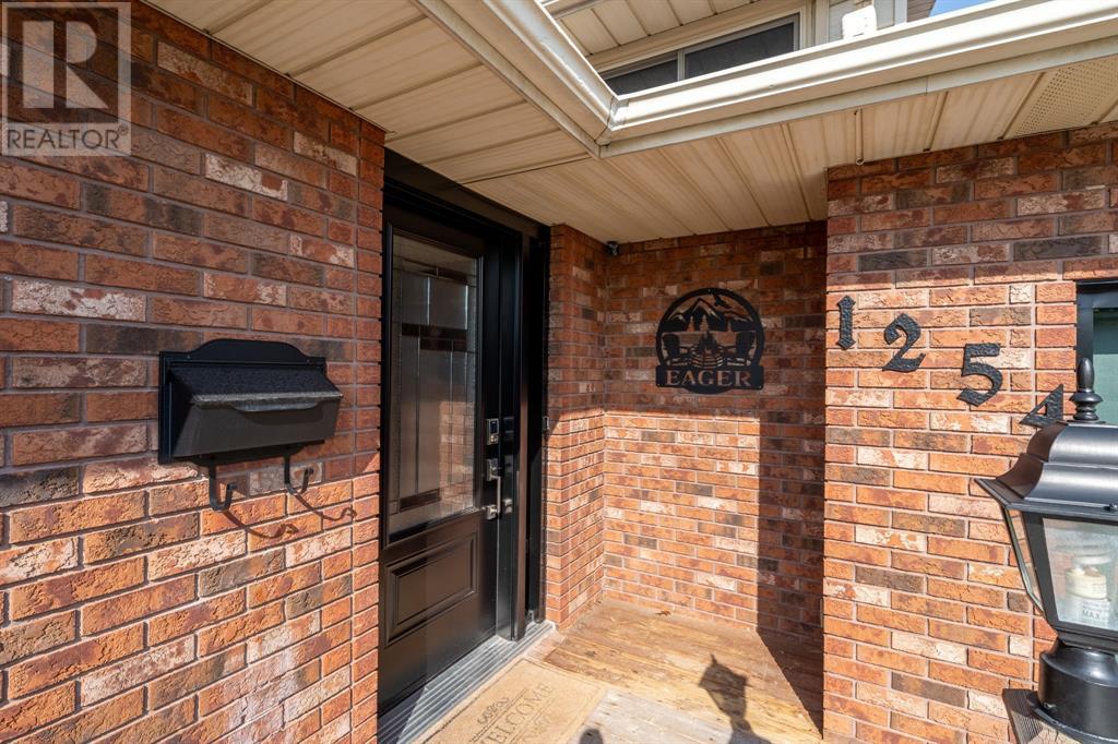 Property at 1254 ERROL ROAD East image 3