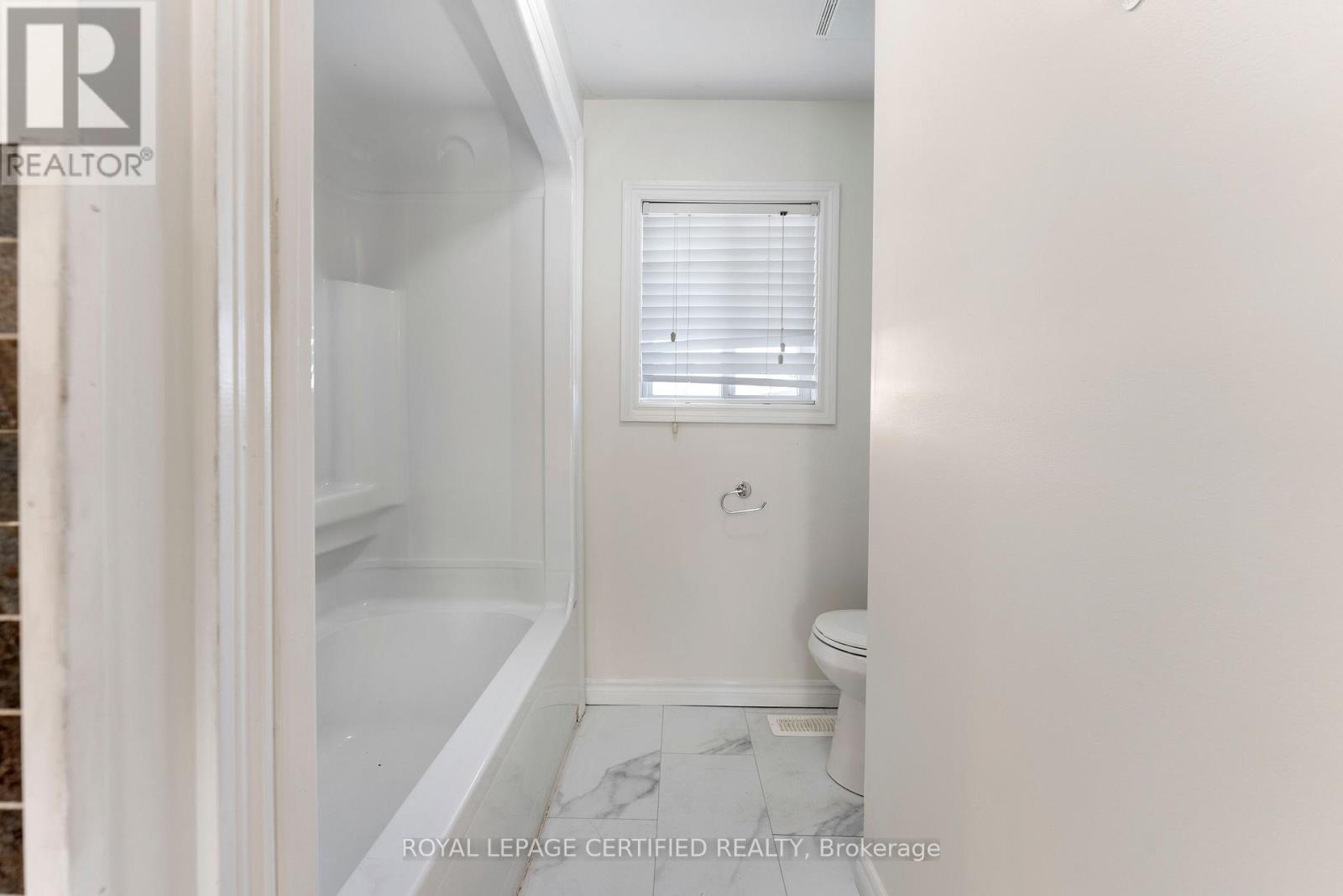 76 Gibbons Drive, Centre Wellington, Ontario  N1M 3V8 - Photo 24 - X12069251
