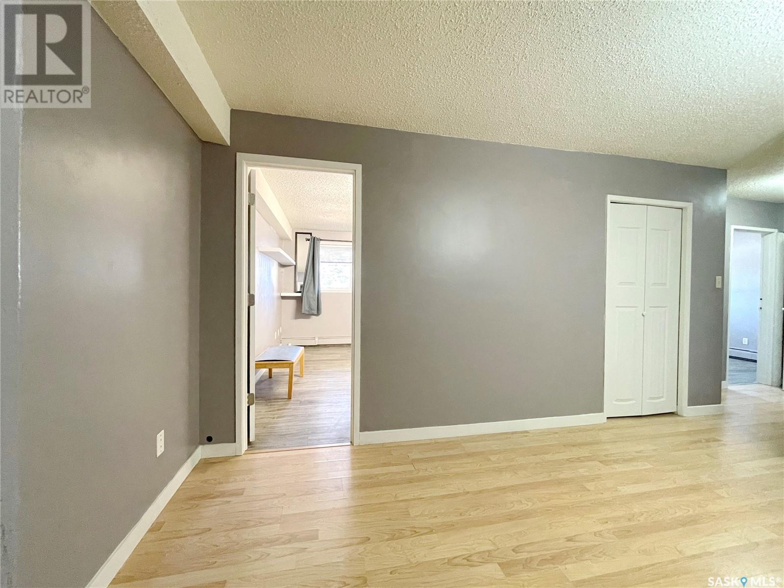 Property at 101 529 X AVENUE S image 3