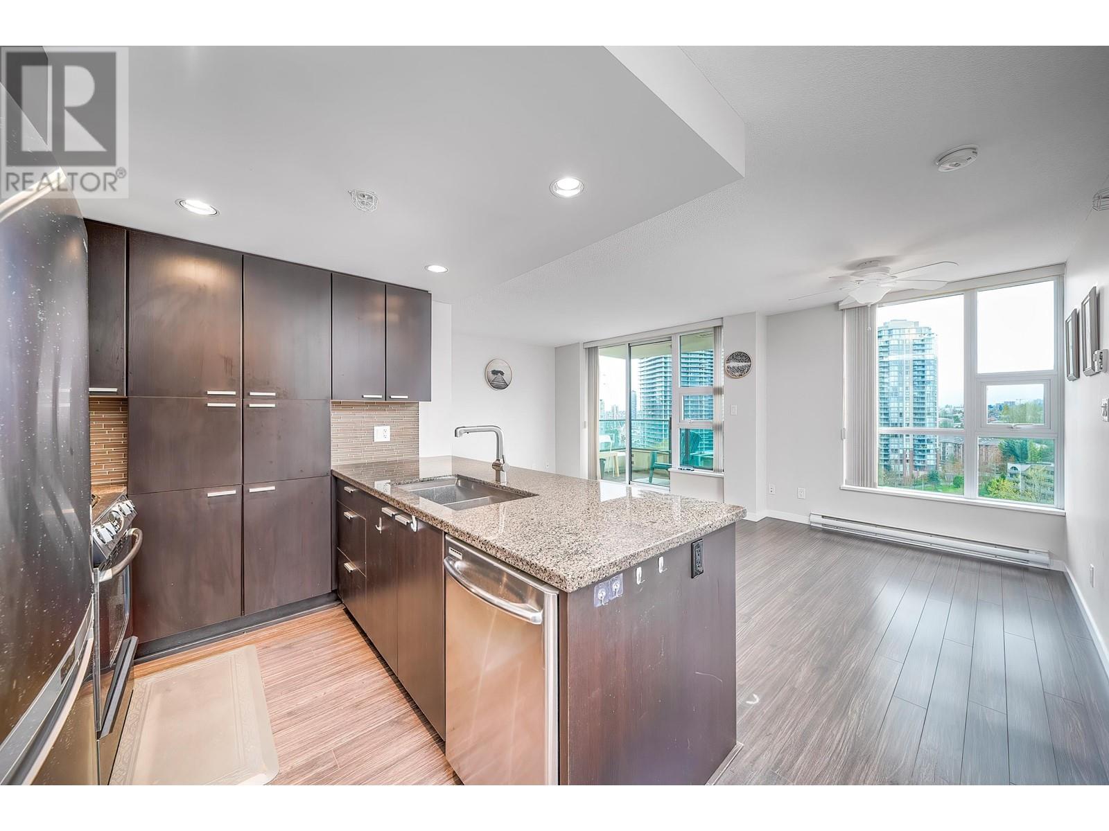 1905 2200 Douglas Road, Burnaby, British Columbia  V5C 0G8 - Photo 3 - R2986981