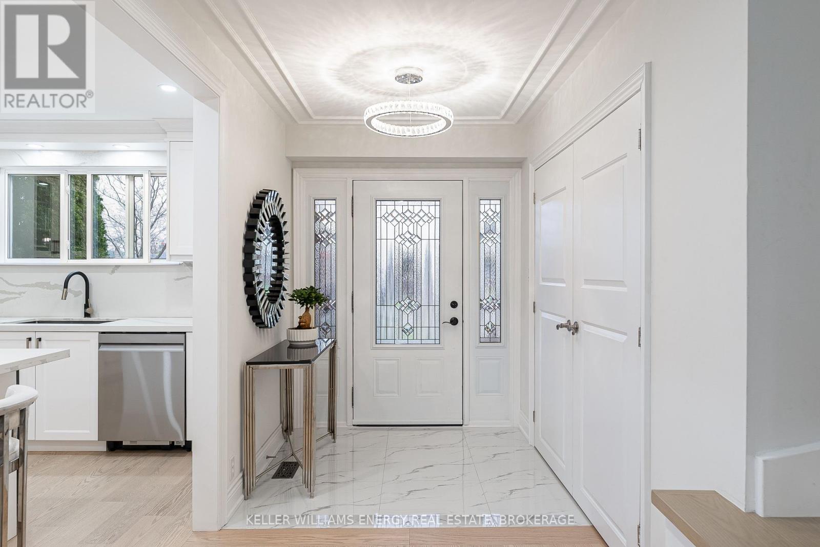 Property at 358 CARNABY COURT image 3