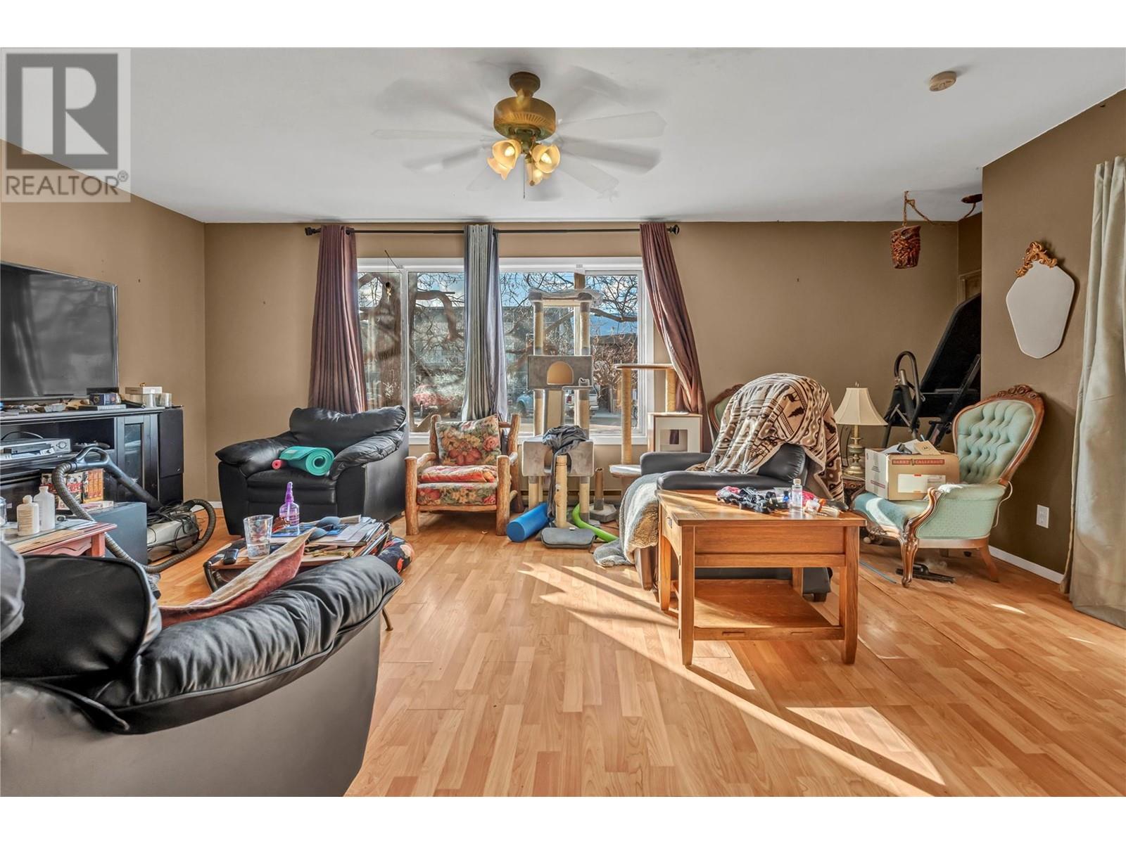 Property at 330 Van Horne Street image 5