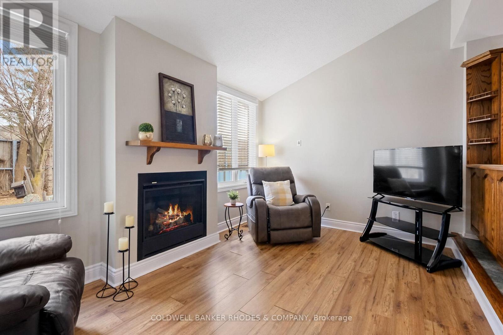 2184 East Acres Road, Ottawa, Ontario  K1J 9A7 - Photo 21 - X12069452
