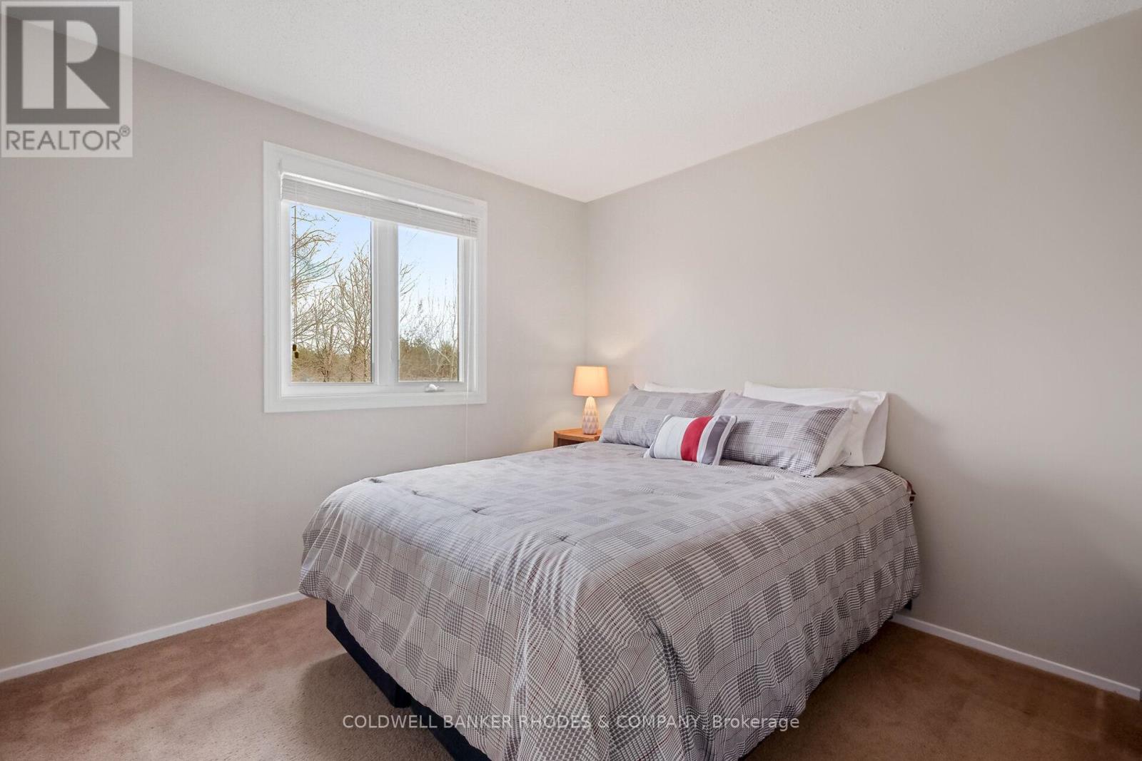 2184 East Acres Road, Ottawa, Ontario  K1J 9A7 - Photo 25 - X12069452
