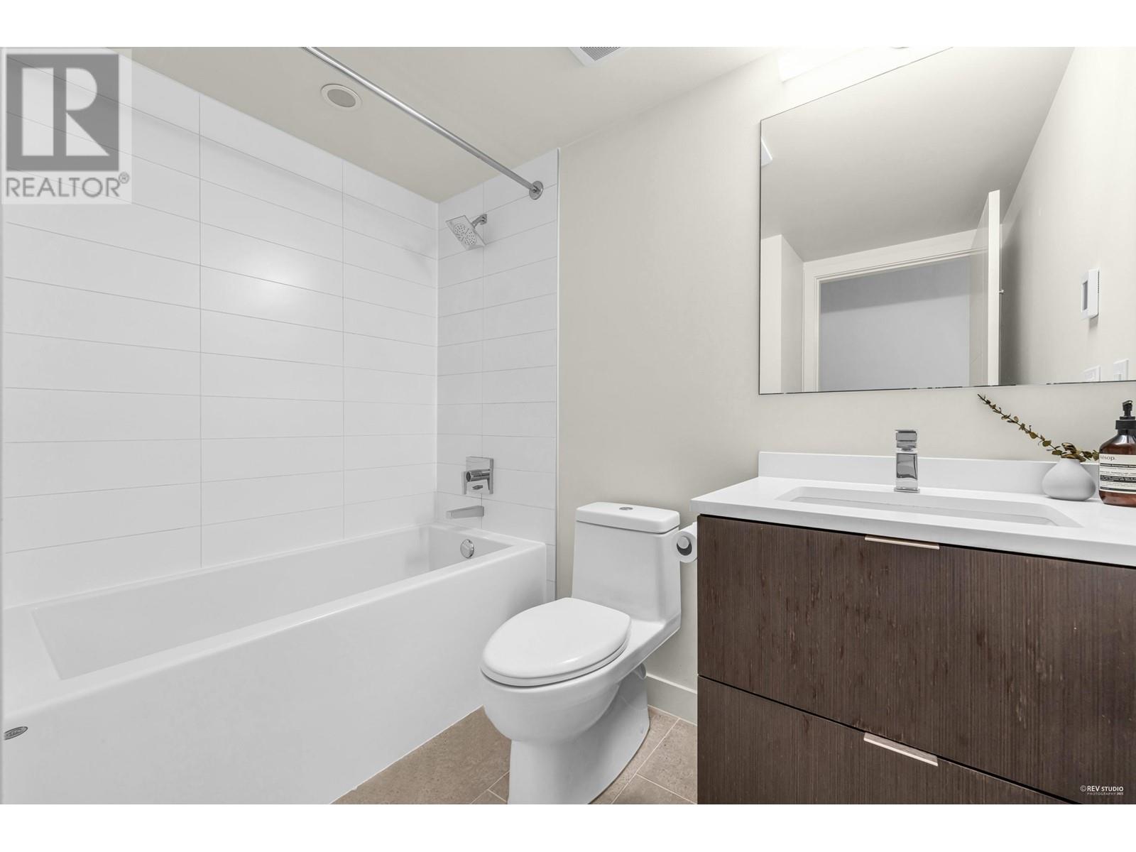 8570 Osler Street, Vancouver, British Columbia  V6P 0G4 - Photo 18 - R2987320
