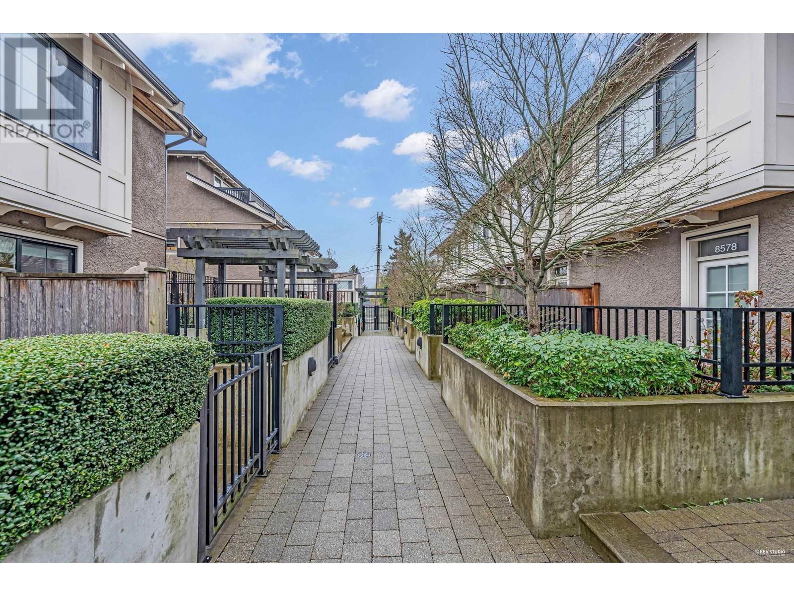 8570 Osler Street, Vancouver, British Columbia  V6P 0G4 - Photo 35 - R2987320