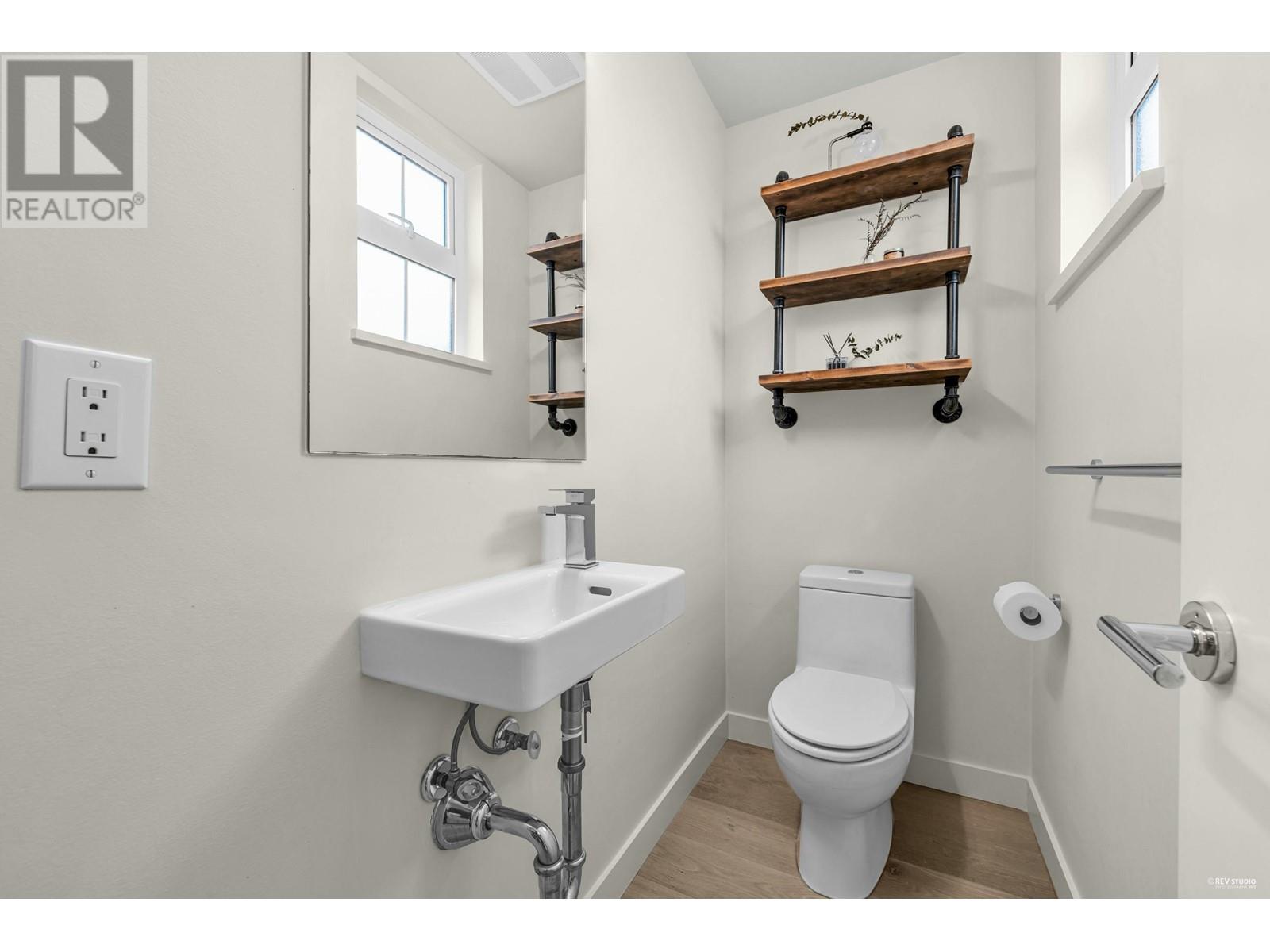 8570 Osler Street, Vancouver, British Columbia  V6P 0G4 - Photo 13 - R2987320