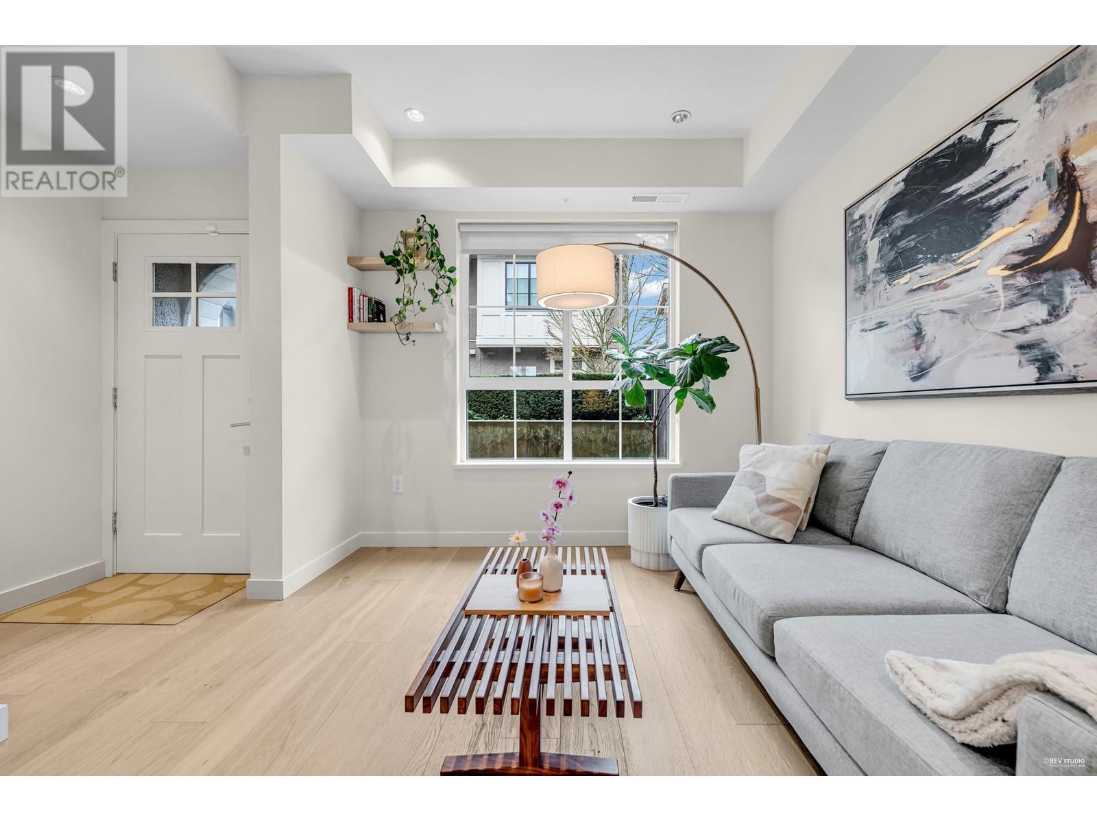 8570 Osler Street, Vancouver, British Columbia  V6P 0G4 - Photo 6 - R2987320