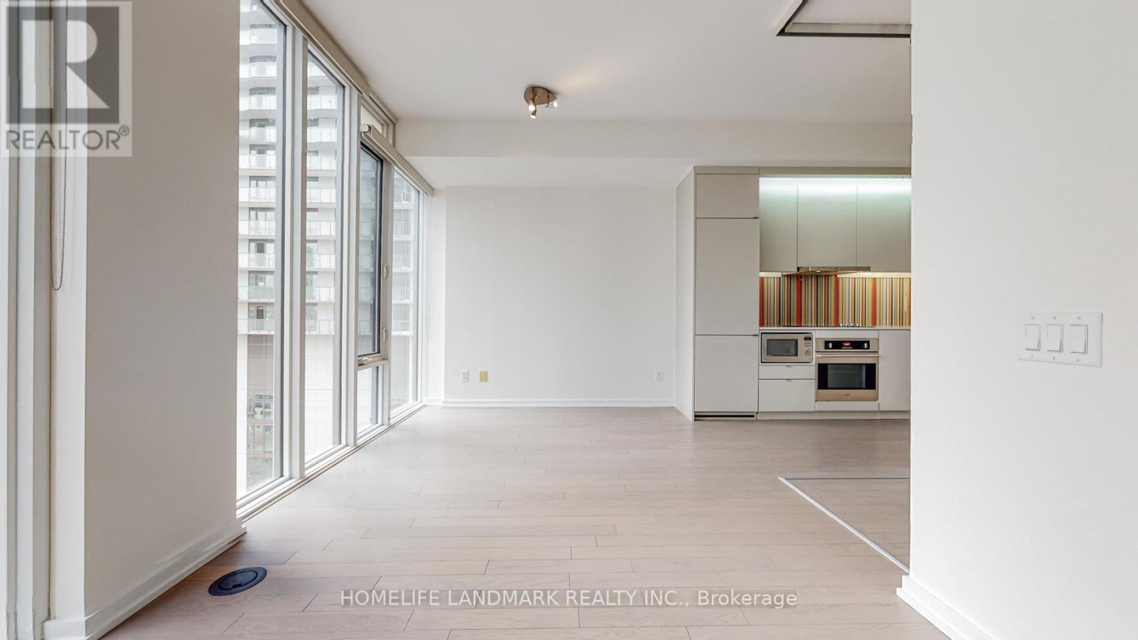 2505 - 101 Peter Street, Toronto, Ontario  M5V 0G6 - Photo 12 - C12069361