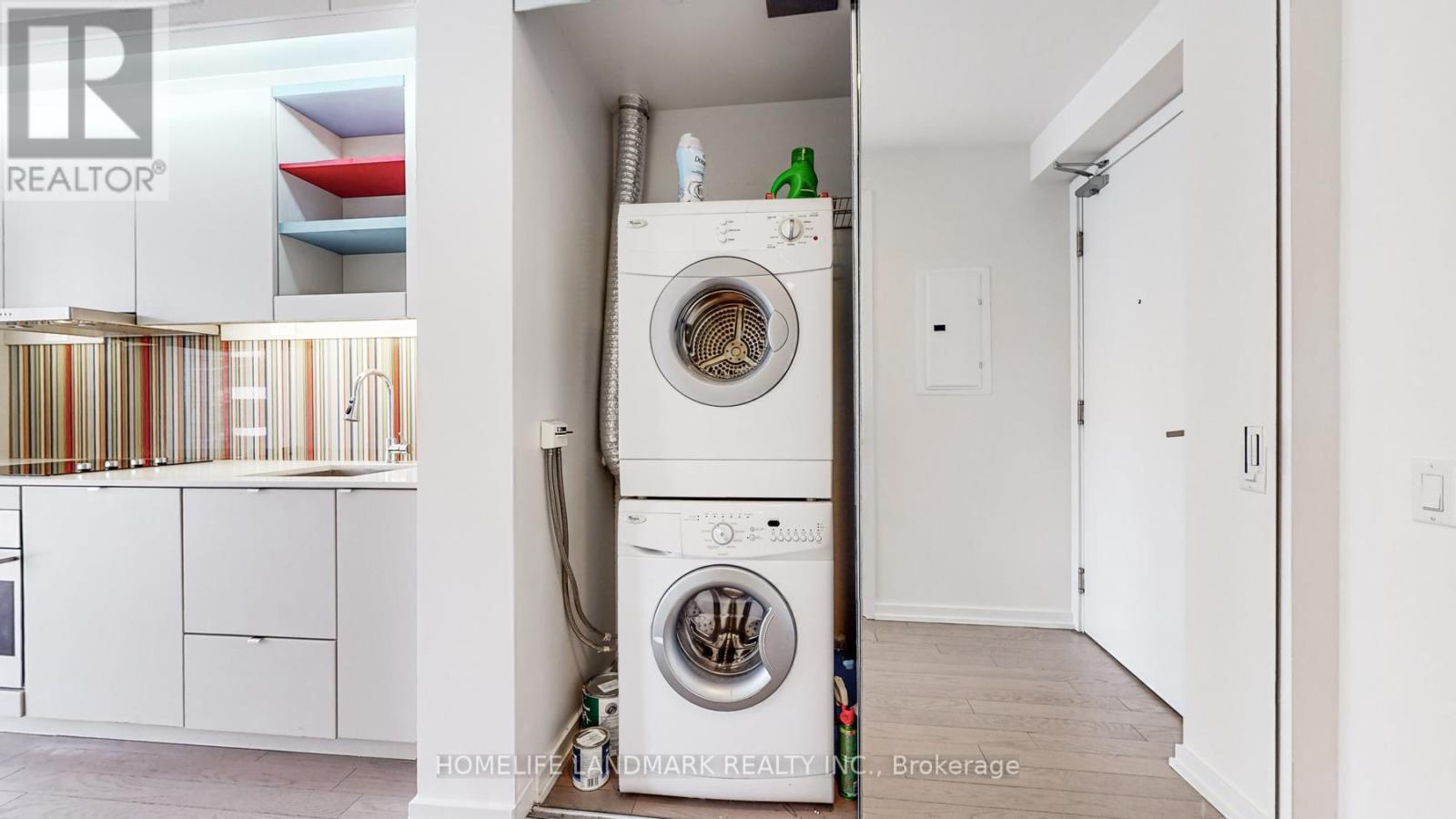 2505 - 101 Peter Street, Toronto, Ontario  M5V 0G6 - Photo 4 - C12069361