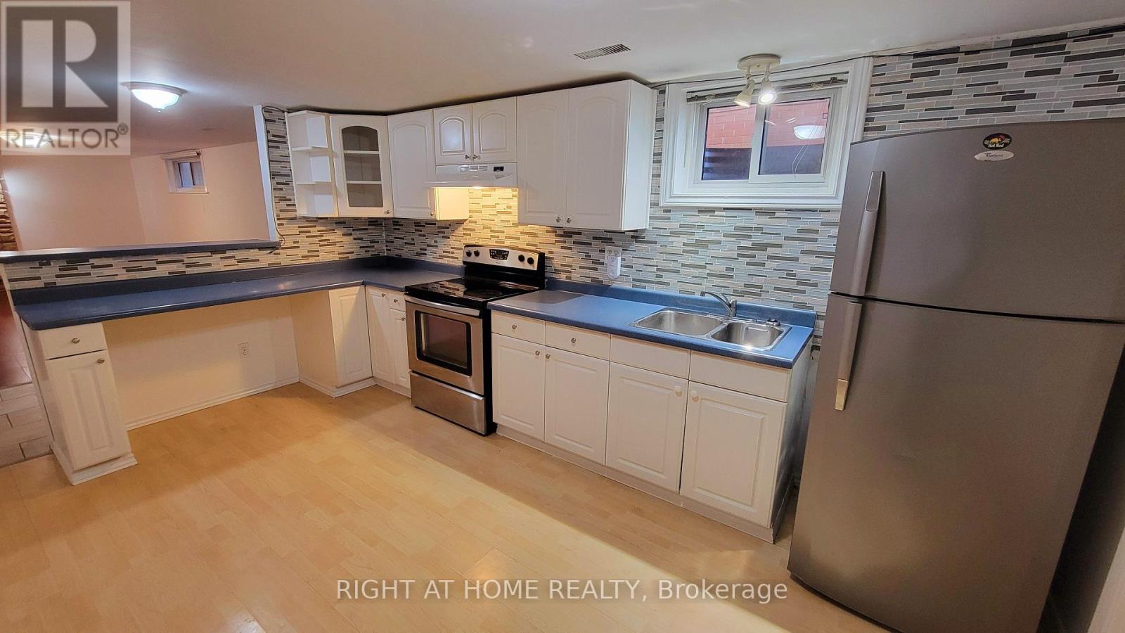 320 Central Park Blvd. N Boulevard N, Oshawa (O'neill), Ontario  L1G 5Z6 - Photo 16 - E12069409