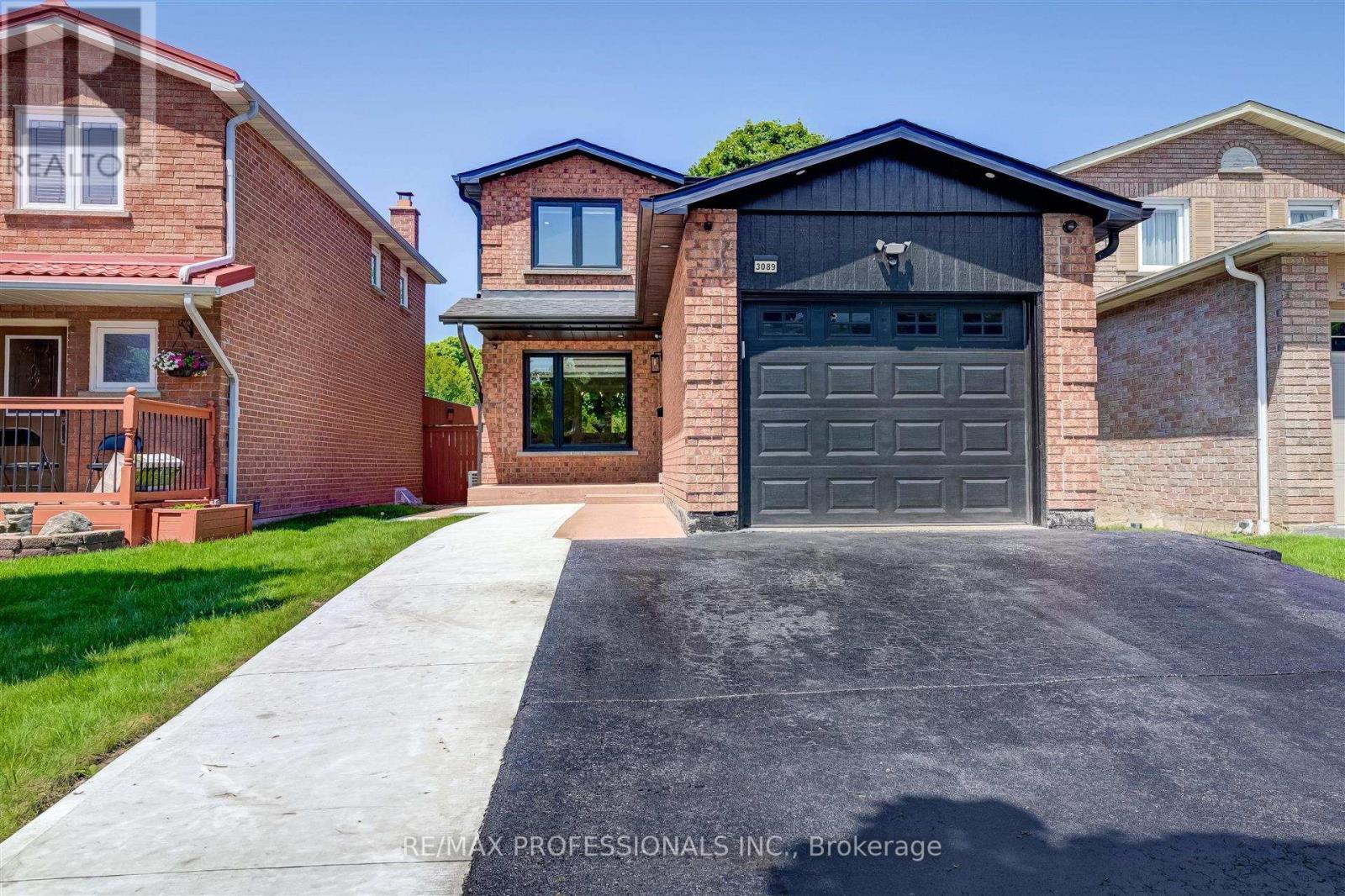 3089 Olympus Mews, Mississauga, Ontario  L5N 4V8 - Photo 8 - W12069355
