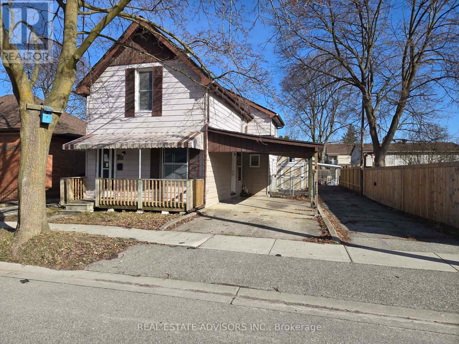 Property at 70 ALLENBY AVENUE image 4