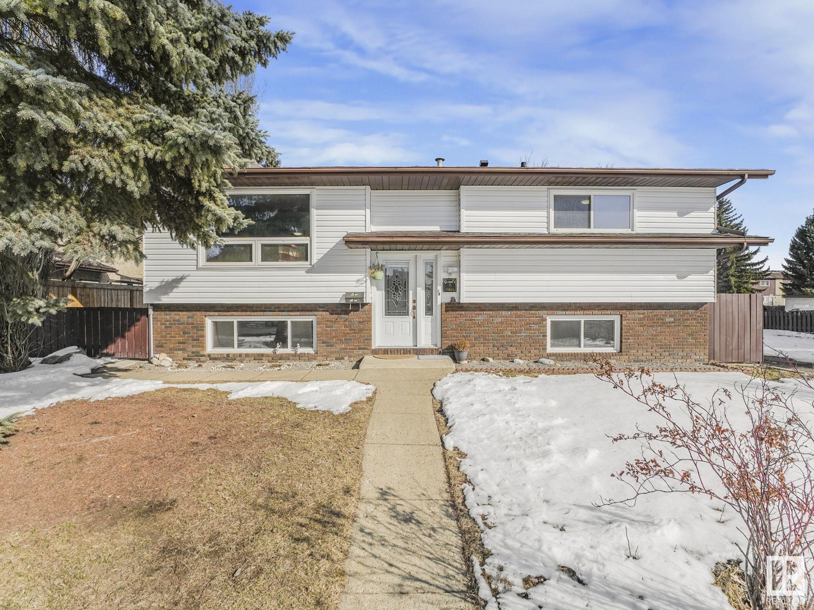 Property at 16531 116 ST NW image 1