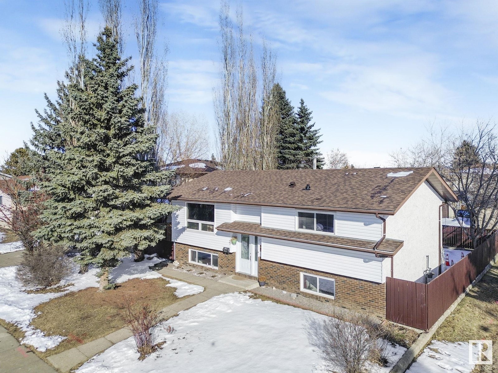 Property at 16531 116 ST NW image 4
