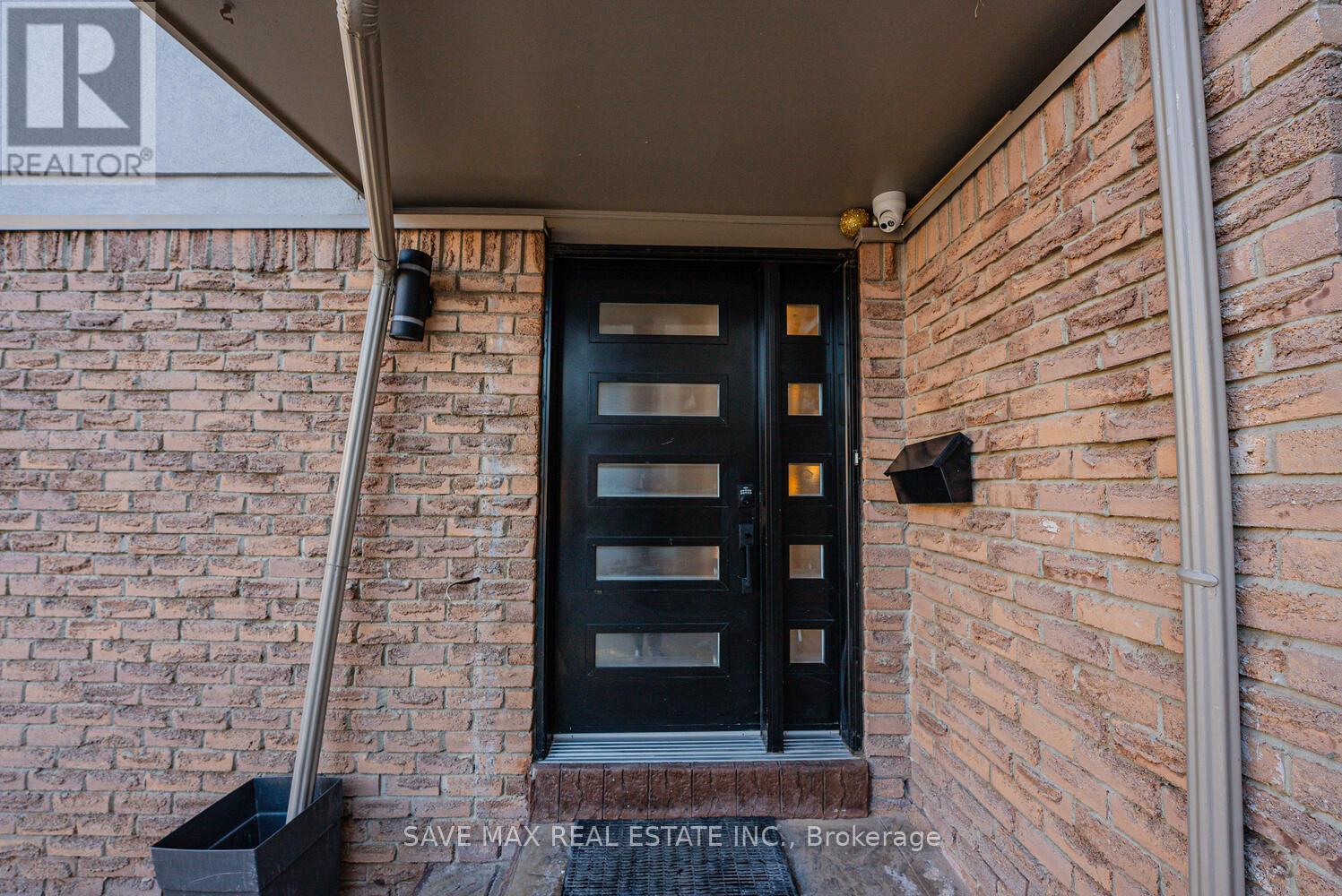Property at 11 PIERPONT PLACE image 3