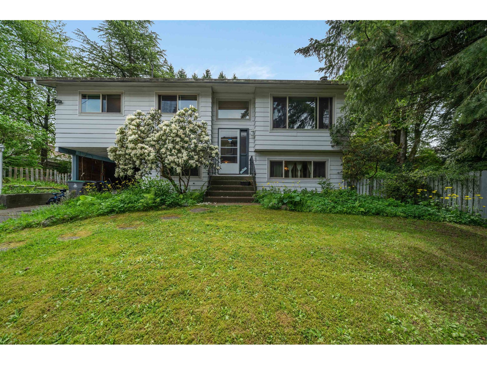 7763 140 Street, Surrey, British Columbia  V3W 5K1 - Photo 1 - R2987637