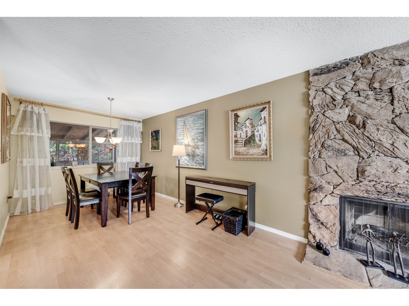 7763 140 Street, Surrey, British Columbia  V3W 5K1 - Photo 4 - R2987637