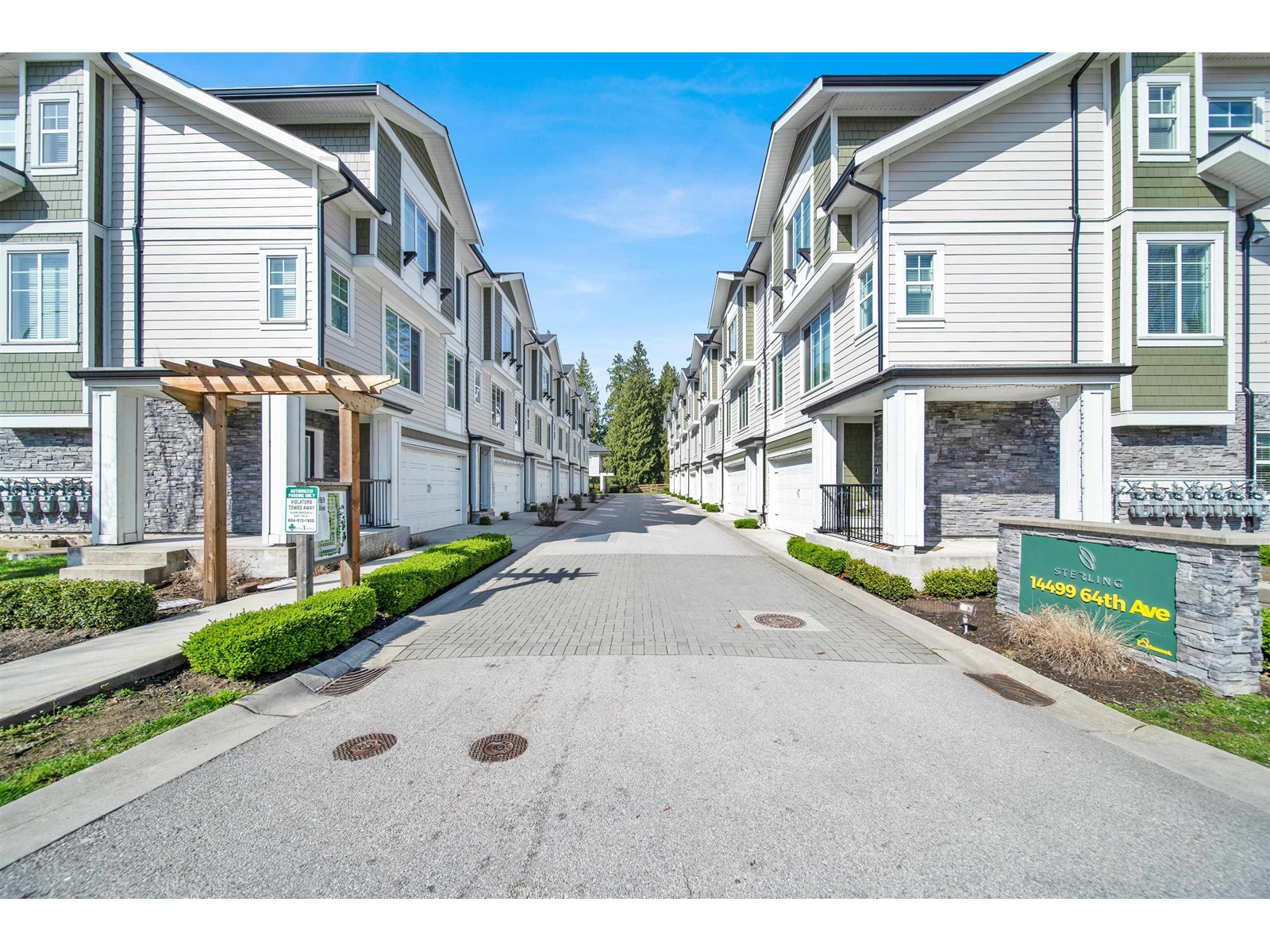 25 14499 64 AVENUE, surrey, British Columbia