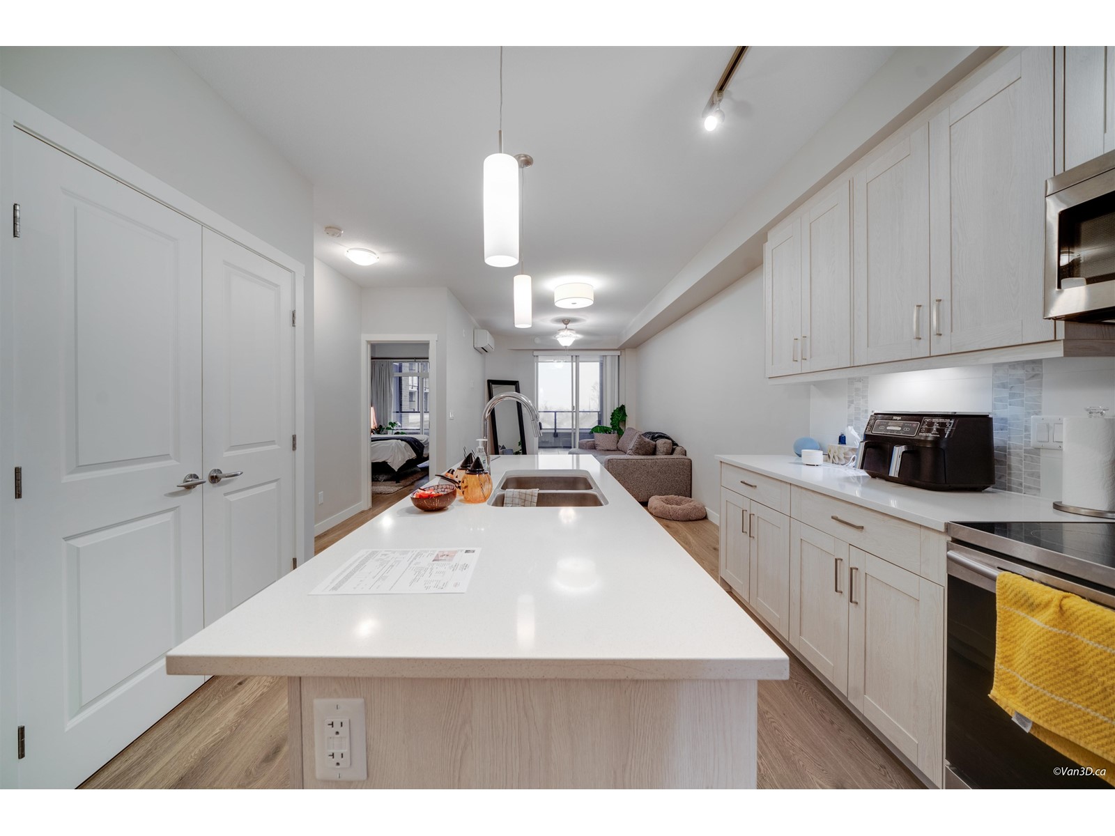 202 20826 72 Avenue, Langley, British Columbia  V2Y 0Z9 - Photo 2 - R2987380