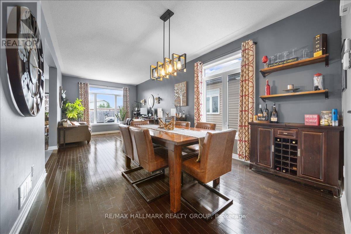Property at 390 BAMBURGH WAY image 3