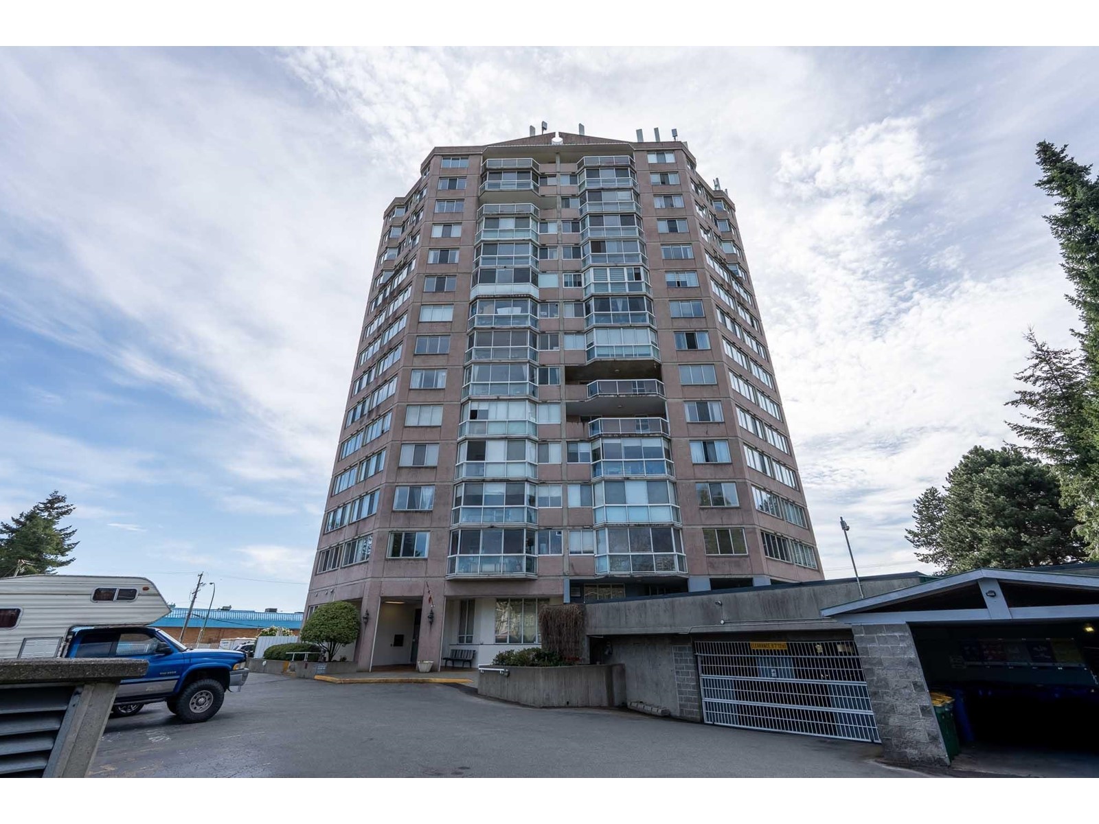 301 11881 88 Avenue, Delta, British Columbia  V4C 8A2 - Photo 1 - R2986719