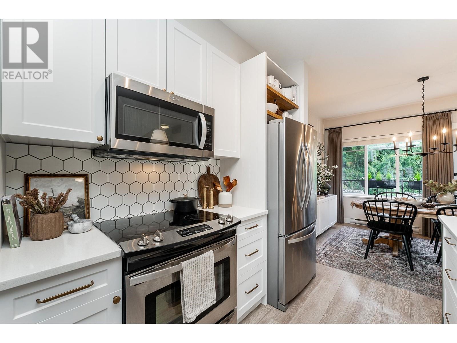 20 1219 Burke Mountain Street, Coquitlam, British Columbia  V3B 3H6 - Photo 6 - R2987530